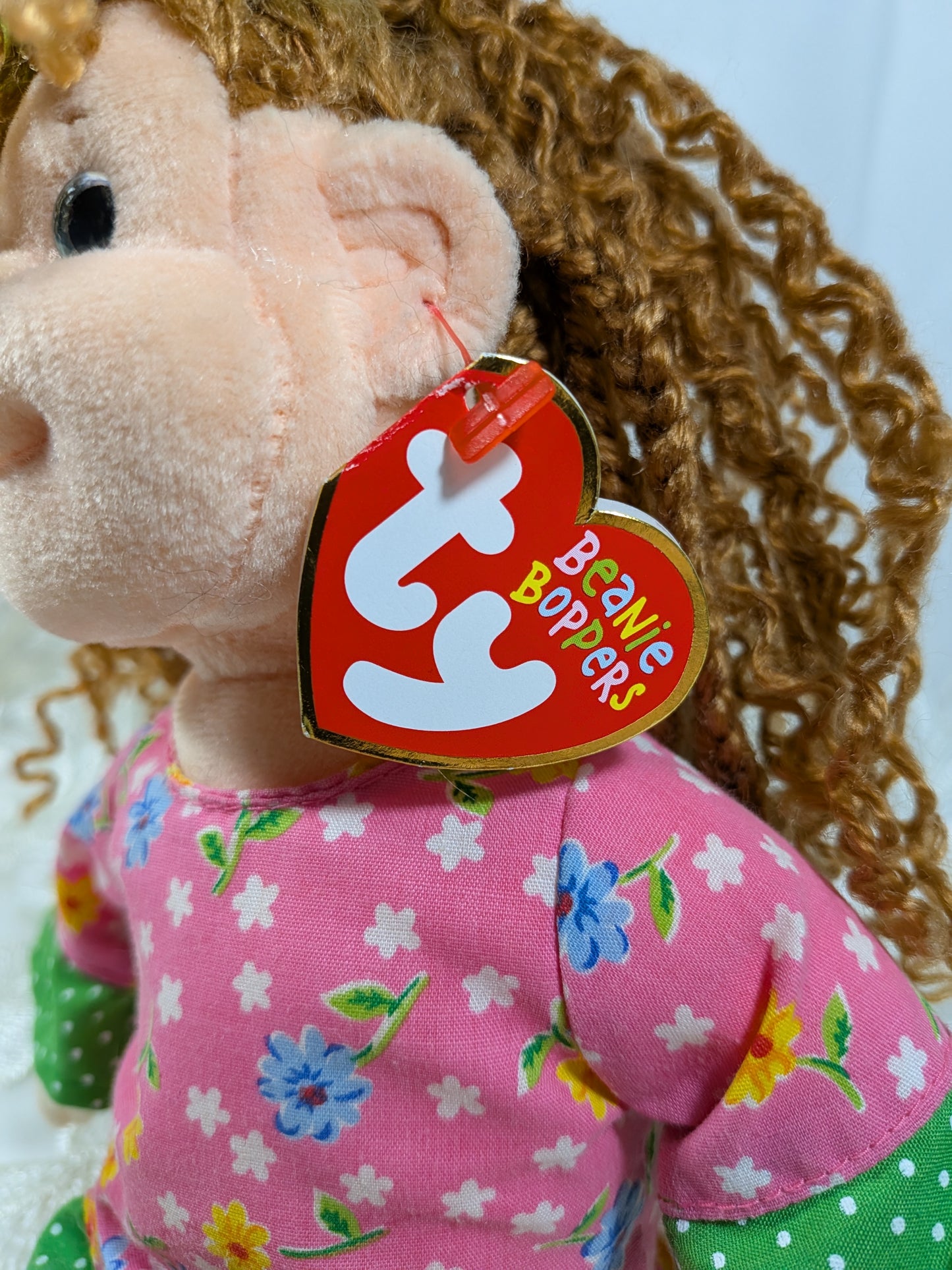 Ty Beanie Boppers - Huggable Holly The Girl Doll (12 in)