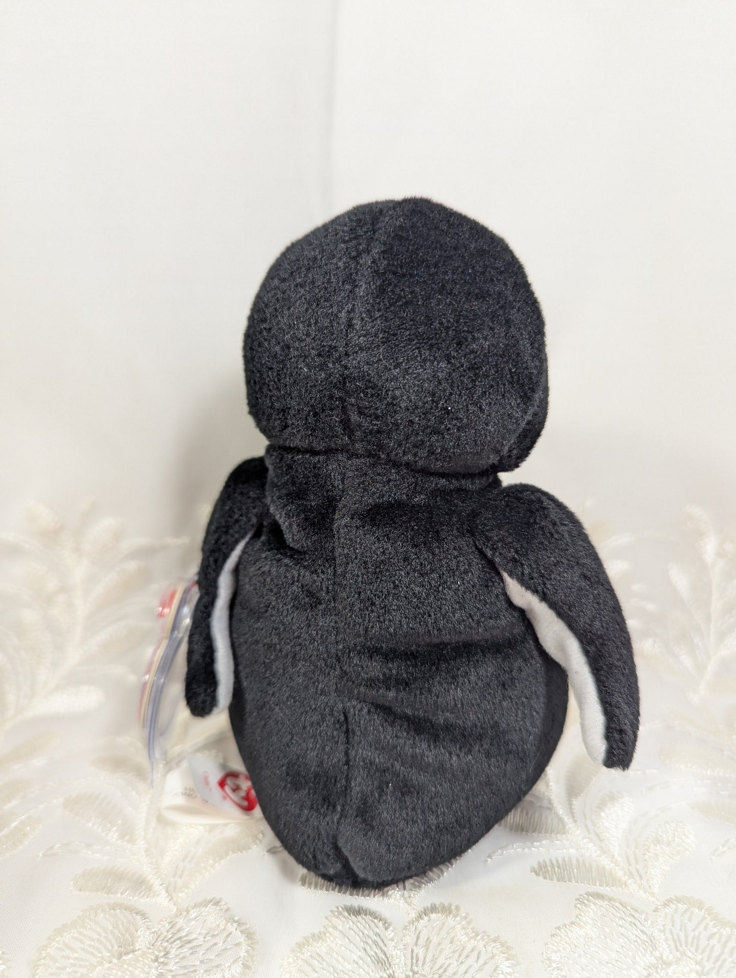 Ty Beanie Baby - Chills The Penguin (6in) - Vintage Beanies Canada