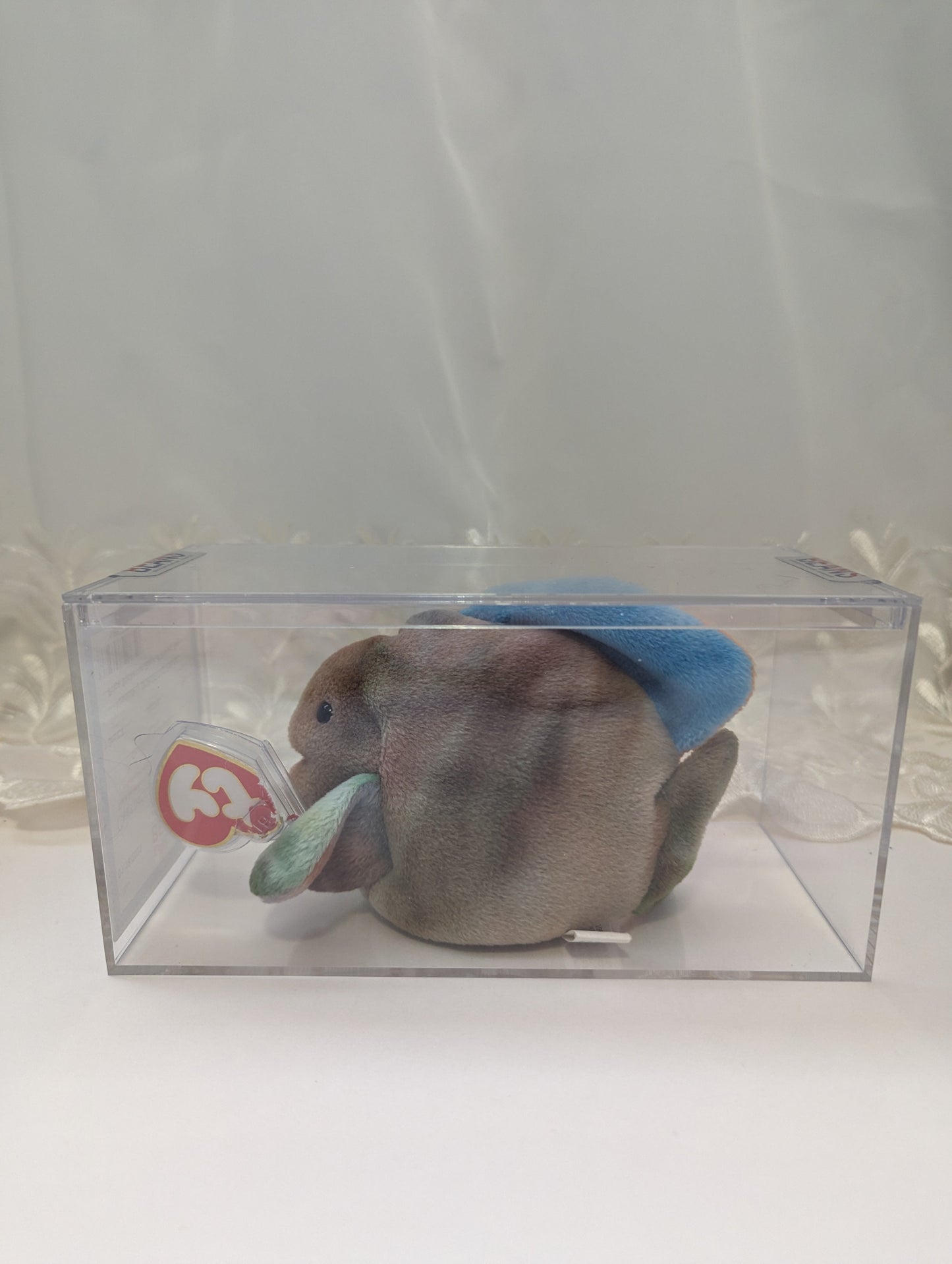 Ty Beanie Baby - Coral The Fish (5in) AUTHENTICATED Third Gen, Cool Colors *Rare* - Vintage Beanies Canada