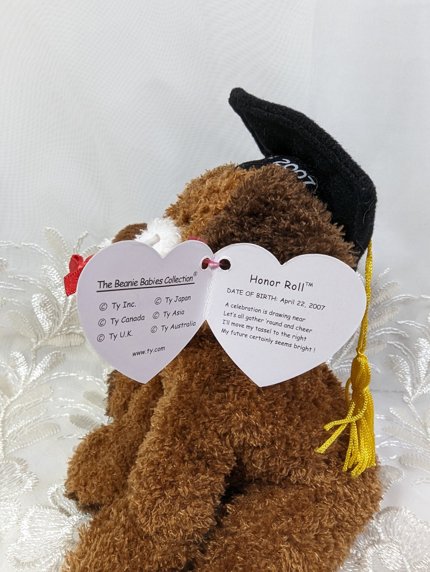 Ty Beanie Baby - Honor Roll the Graduation Dog (5.5in) Class of 2007 - Vintage Beanies Canada