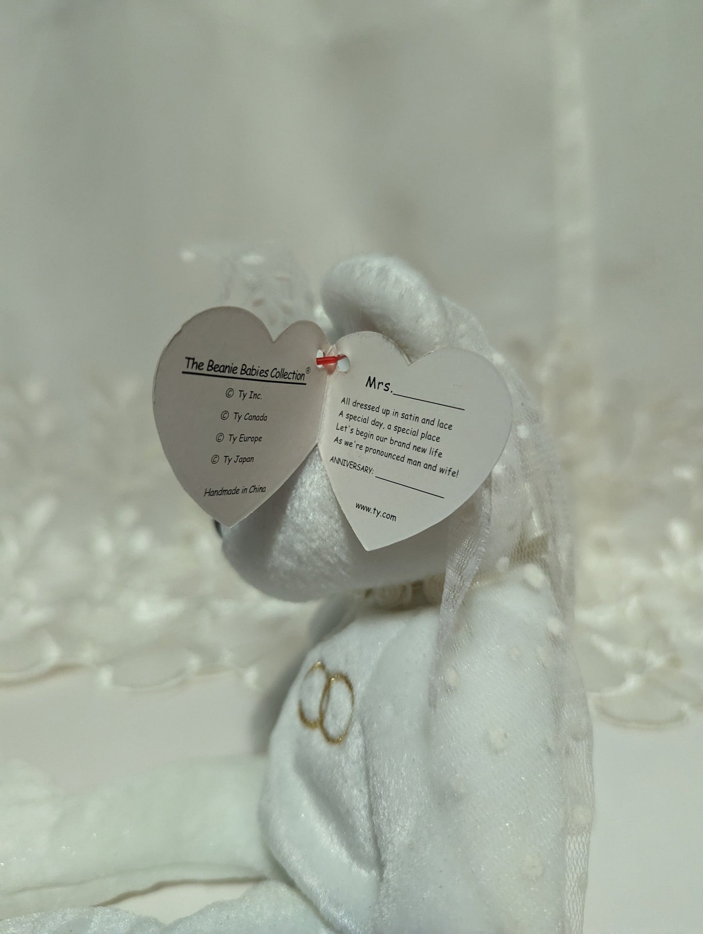 Ty Beanie Baby - Mrs. The Bride Bear (8.5in) - Vintage Beanies Canada