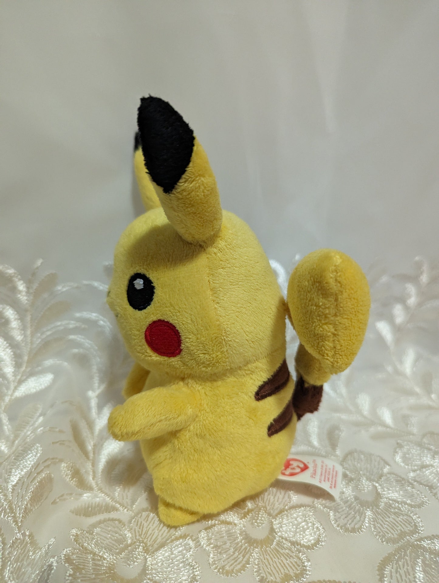 Ty Beanie Baby - Pikachu The Pokémon (6in) UK Exclusive - No Hang Tag - Vintage Beanies Canada