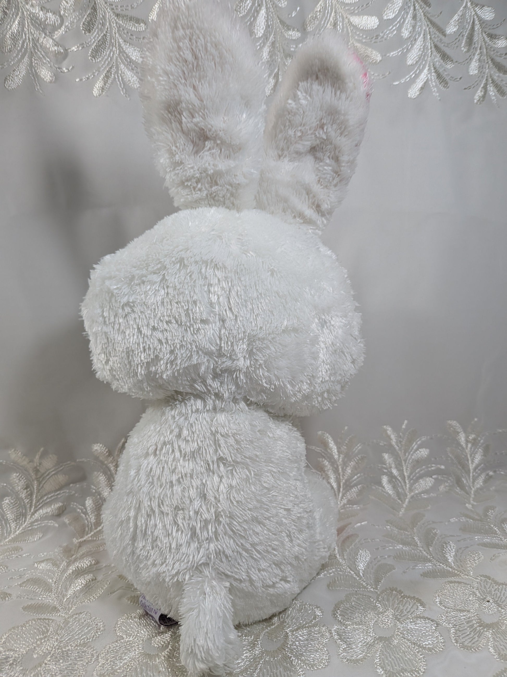 Ty Beanie Boo - Carrots The White Bunny Rabbit (9 in) *Rare* First Gen, Purple Tag - No tag - Vintage Beanies Canada