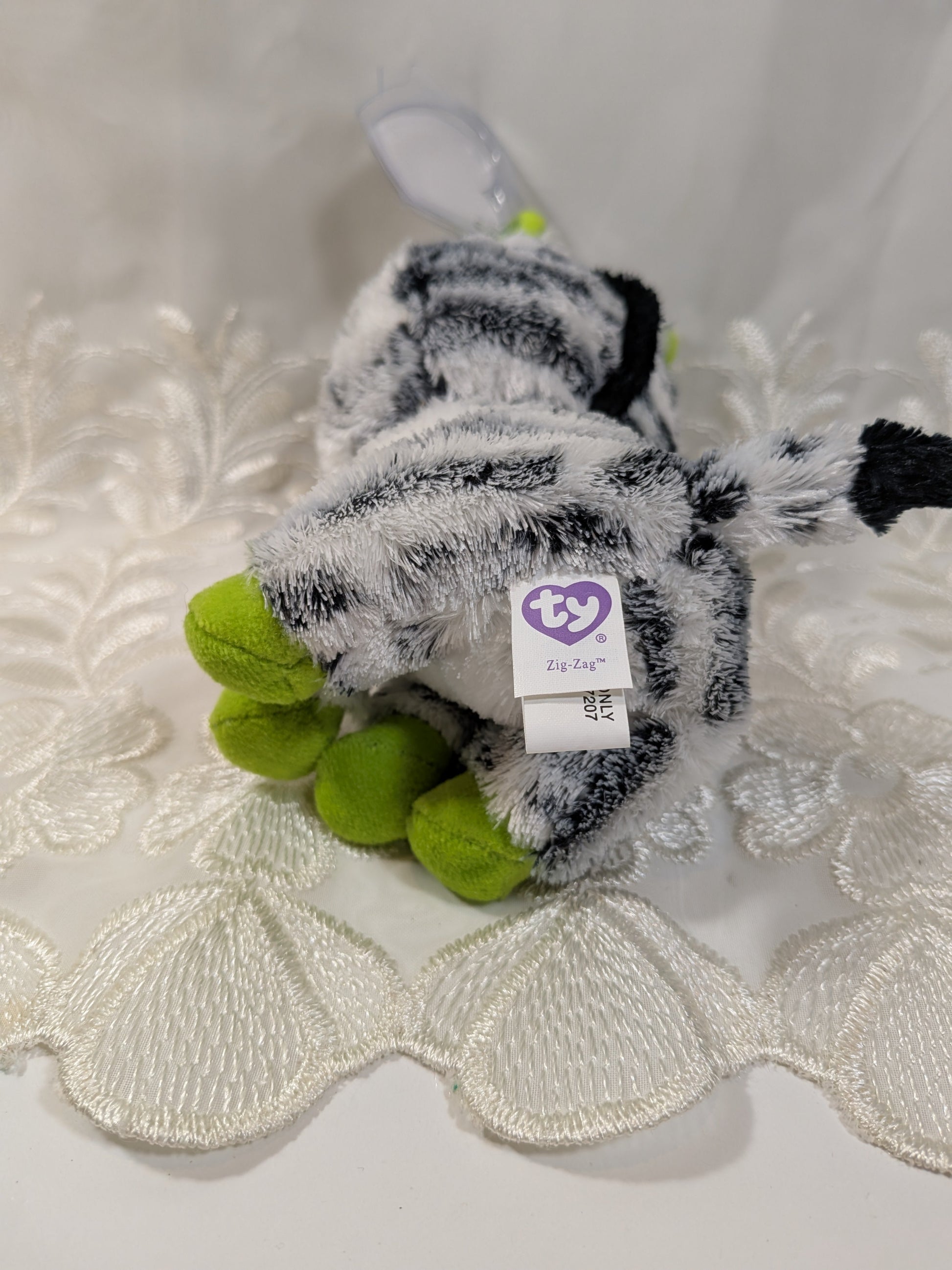 Ty Beanie Boo - Zig - zag The Zebra (6in) *Rare* First Generation Purple Tag - Vintage Beanies Canada