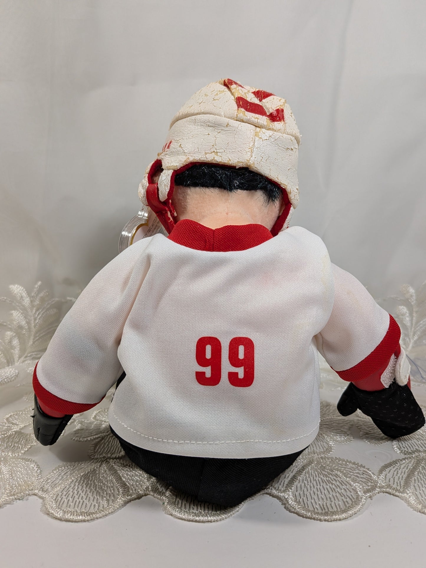 Ty Beanie Boppers - Hat - trick Hunter The Boy Hockey Player Doll (12 in) Pre - Owned Condition - Vintage Beanies Canada