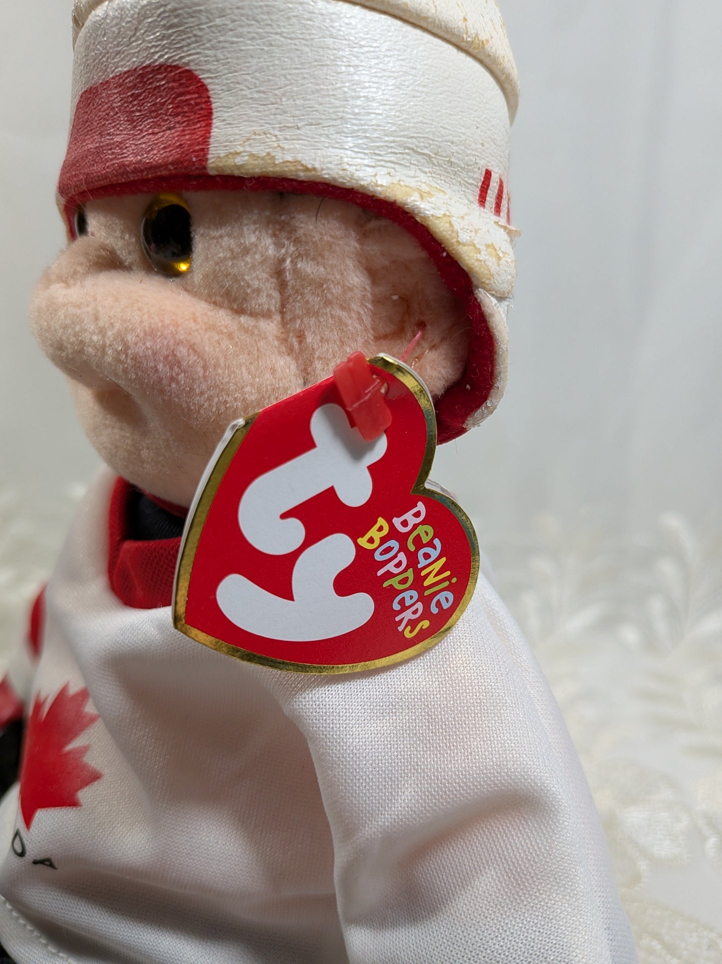 Ty Beanie Boppers - Hat - trick Hunter The Boy Hockey Player Doll (12 in) Pre - Owned Condition - Vintage Beanies Canada