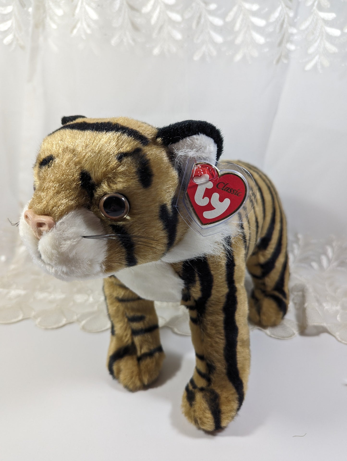 Ty Classic Collection - Dash the Tiger (13 in) Non - mint Tag - Vintage Beanies Canada