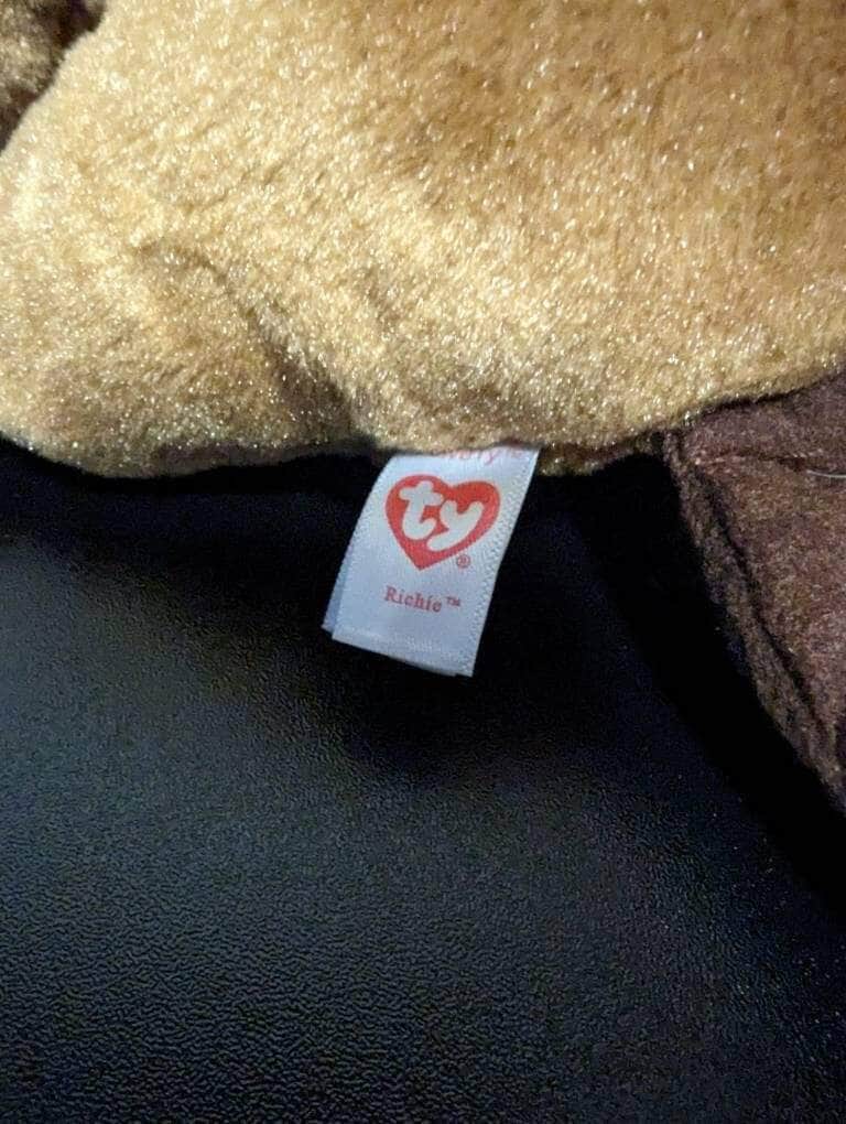 Ty Classic Collection - Richie The Beaver - Near Mint (9In) - Vintage Beanies Canada