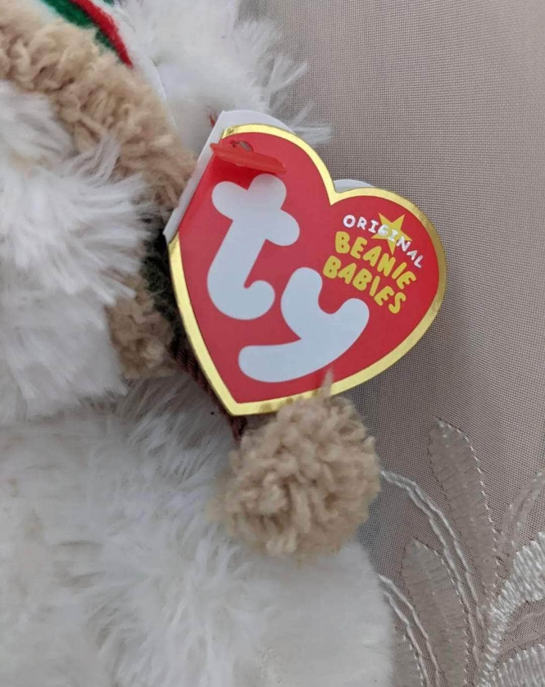 Ty Beanie Baby - Chillingsly The White Bear With Toque (7in) - Vintage Beanies Canada