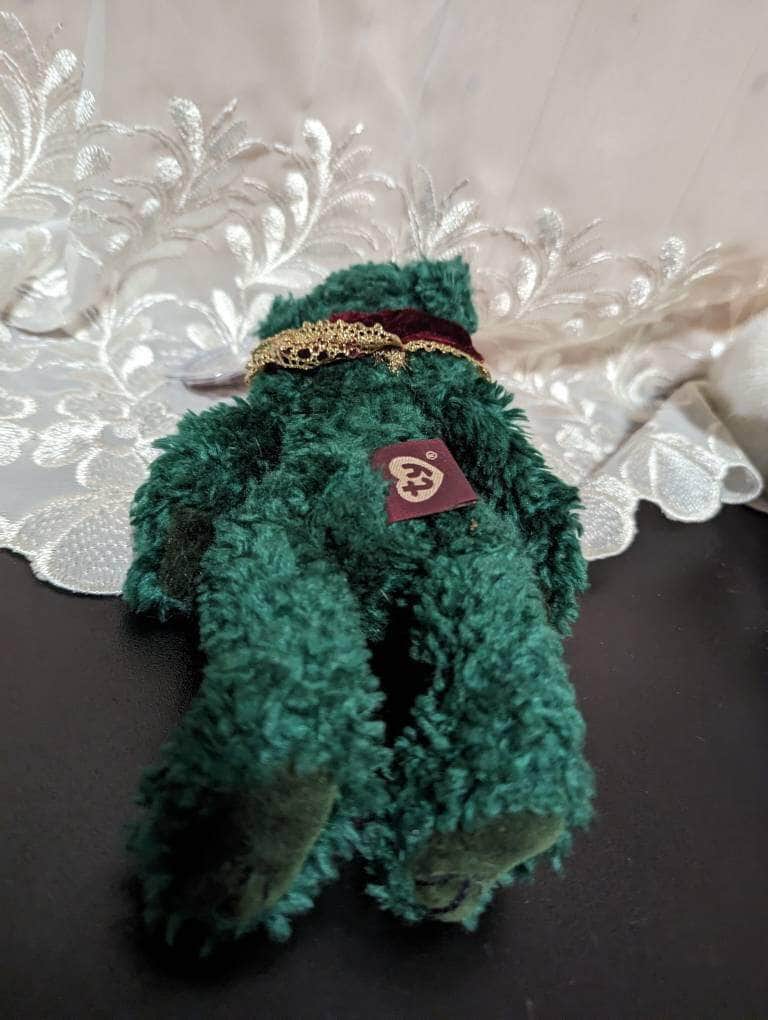 Ty Attic Treasure Collection - Laurel The Green Christmas Bear (8in) - Vintage Beanies Canada
