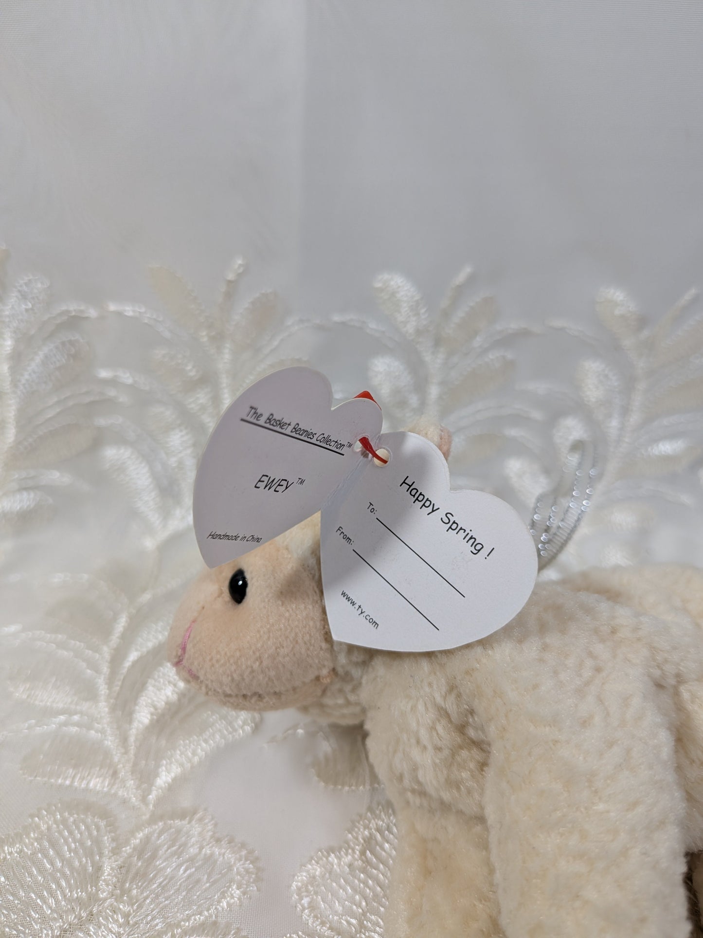 Ty Basket Beanies - Ewey The Lamb (3.5 in) - Vintage Beanies Canada