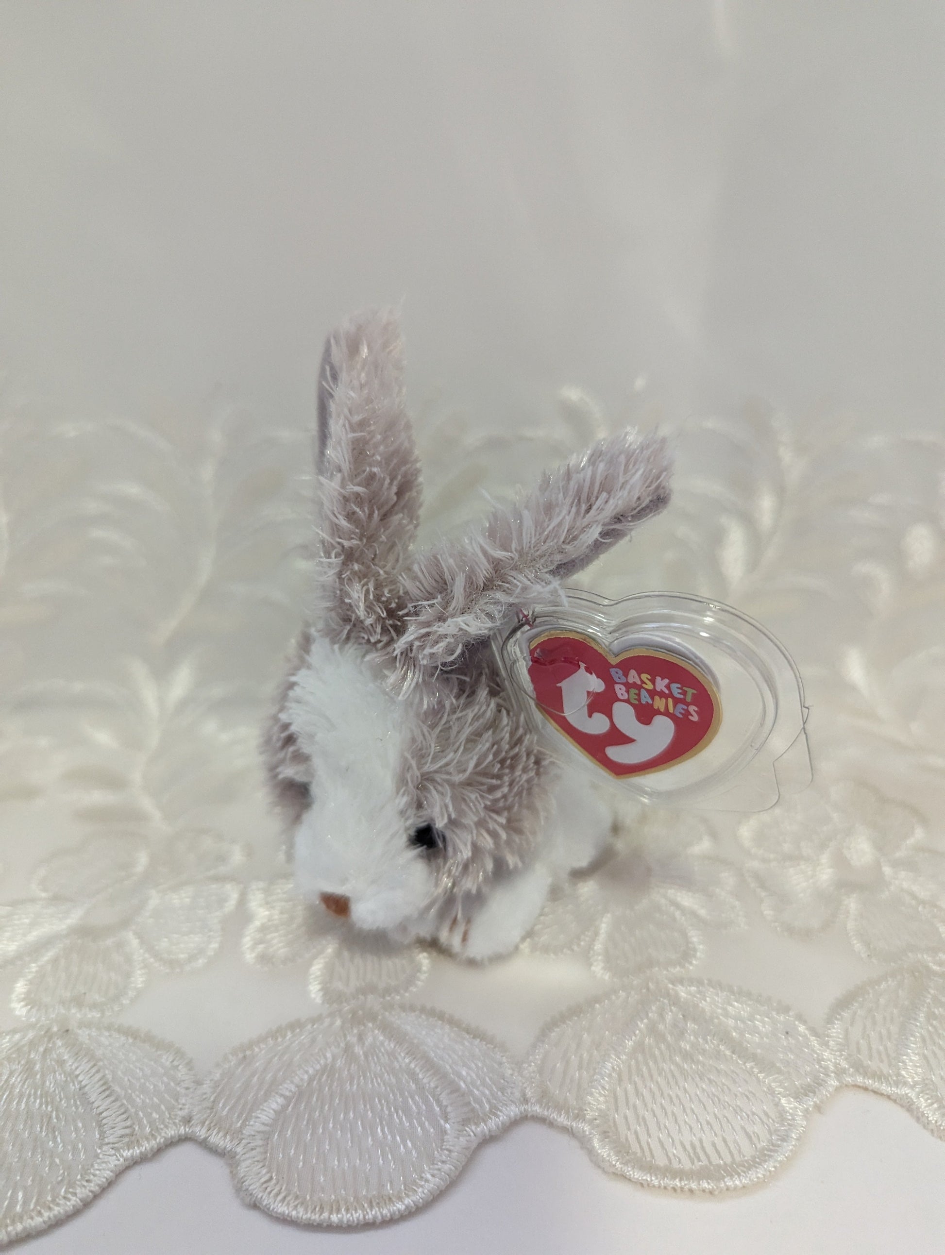Ty Basket Beanies - Hobsy The Bunny (4.5in) - Vintage Beanies Canada