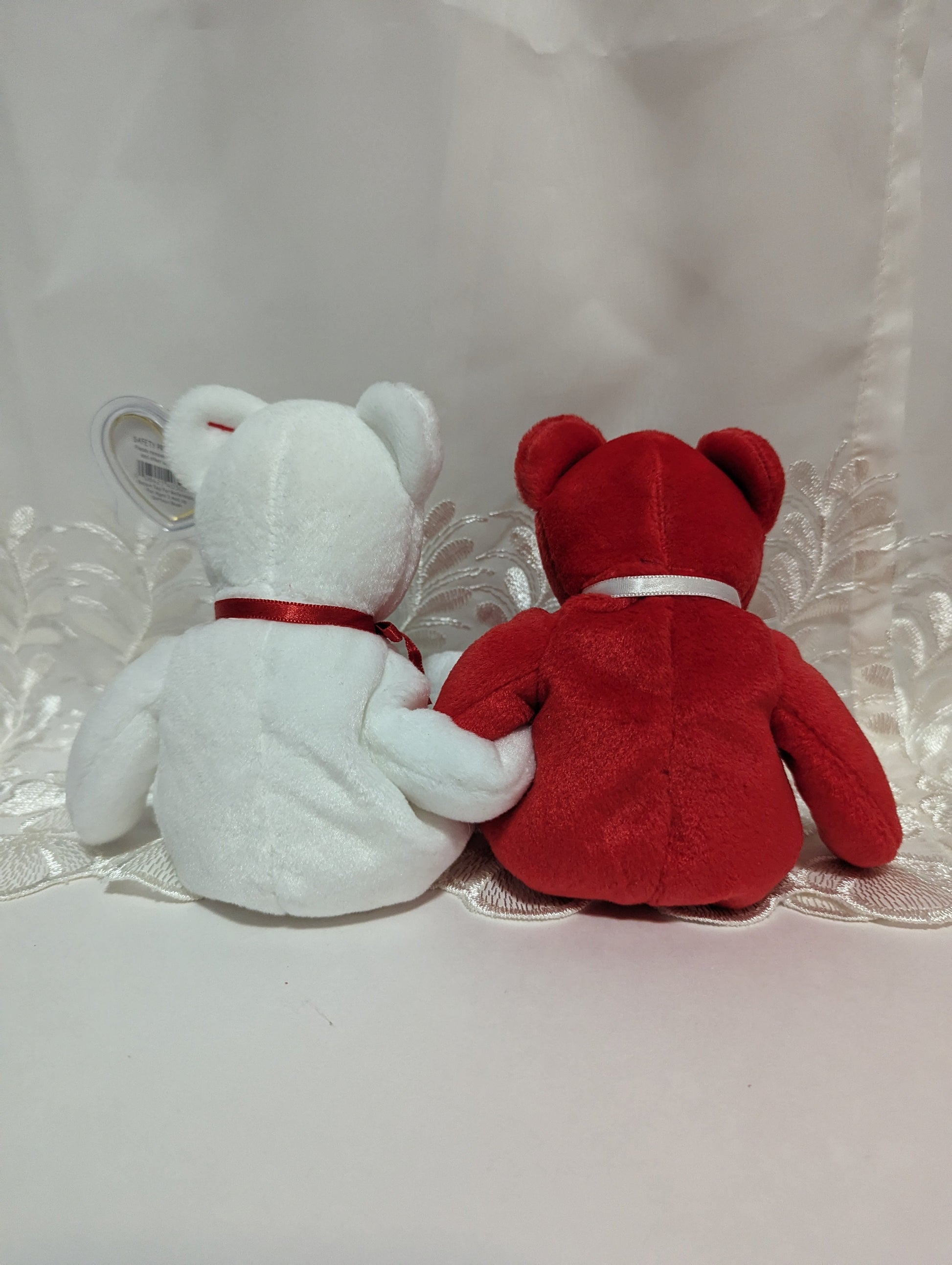 Ty Beanie Babies - I Love You The Bears (8.5in) - Vintage Beanies Canada