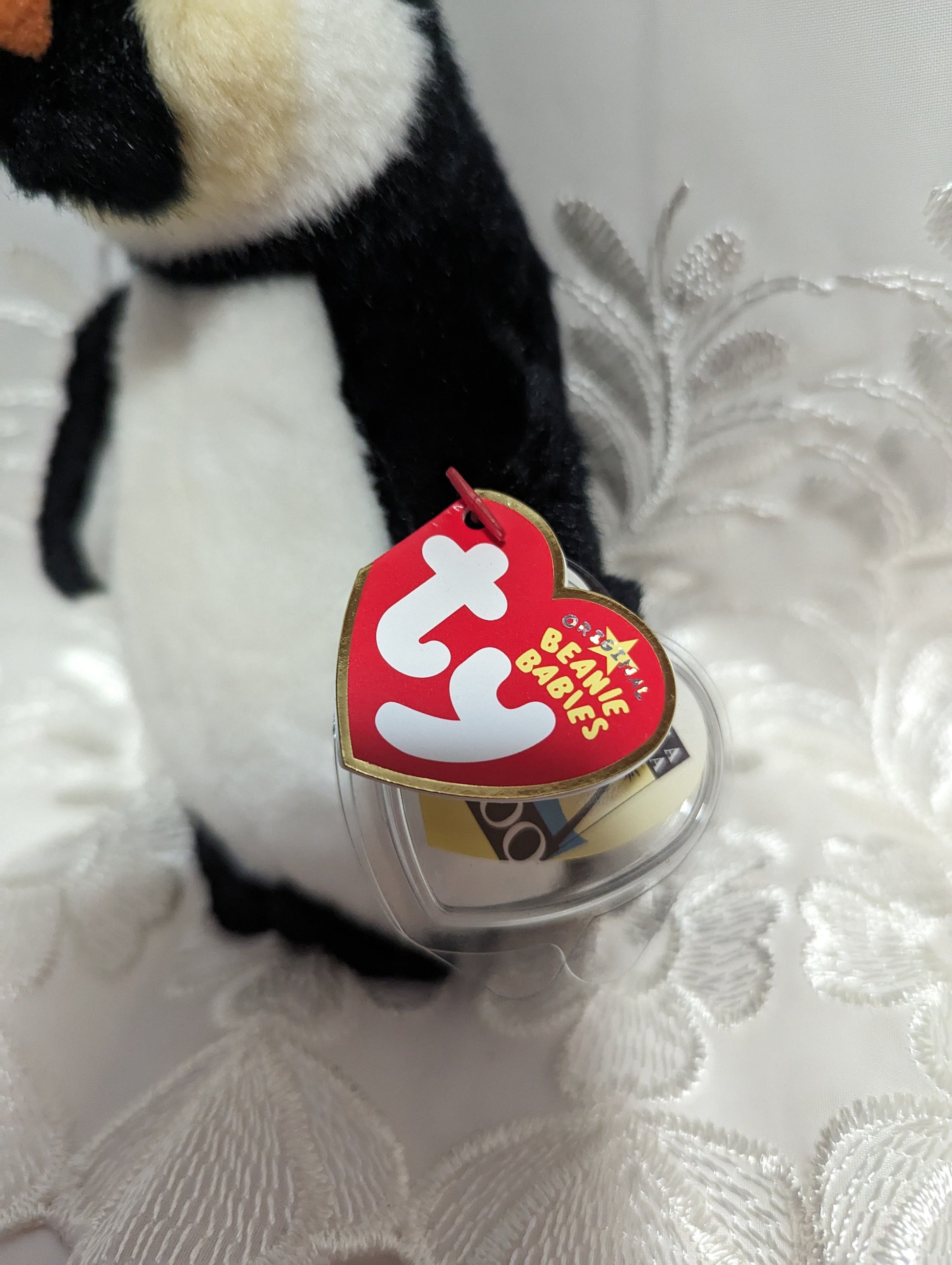 Ty Beanie Baby - Admiral The Penguin (6in) With Or Without Santa Barbara Tag - Vintage Beanies Canada