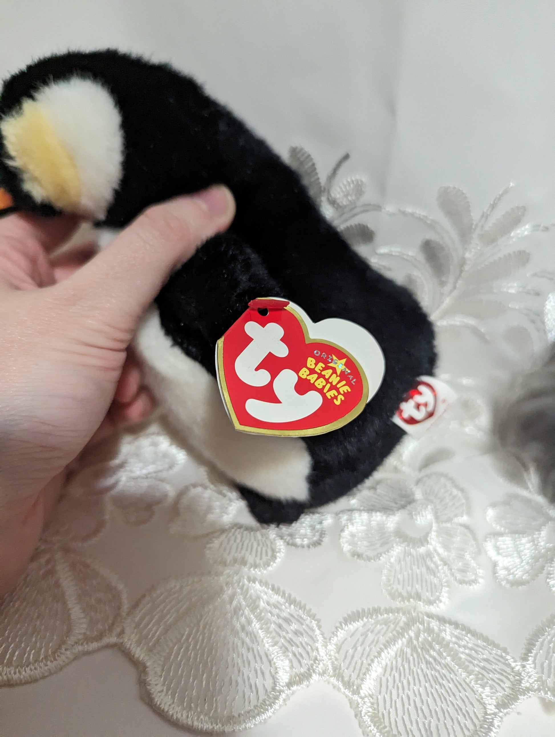 Ty Beanie Baby - Admiral The Penguin (6in) With Or Without Santa Barbara Tag - Vintage Beanies Canada