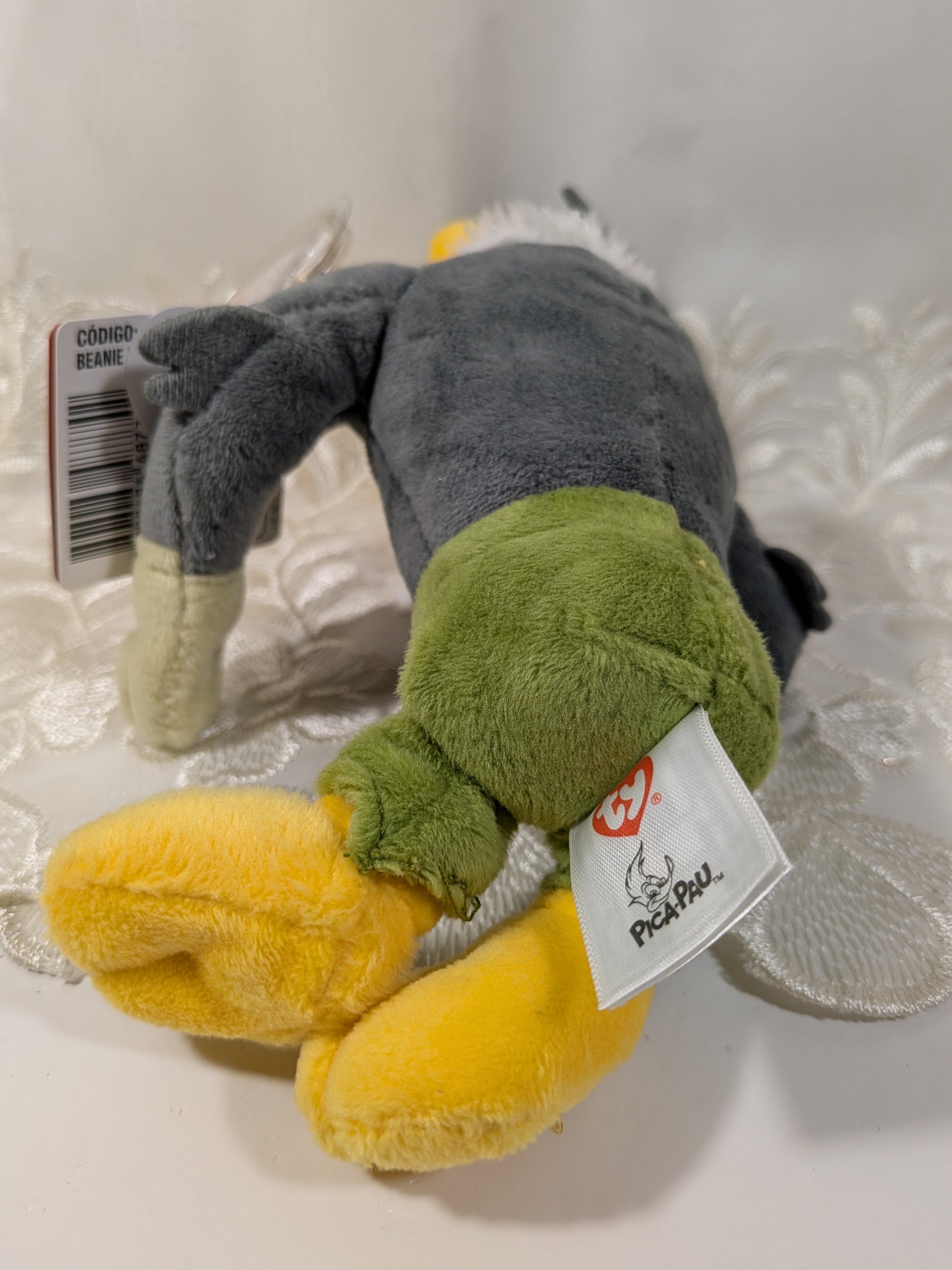 Ty Beanie Baby - Buzz Buzzard the bird from Woody The Woodpecker (9in) Brazil Exclusive *Rare* - Vintage Beanies Canada