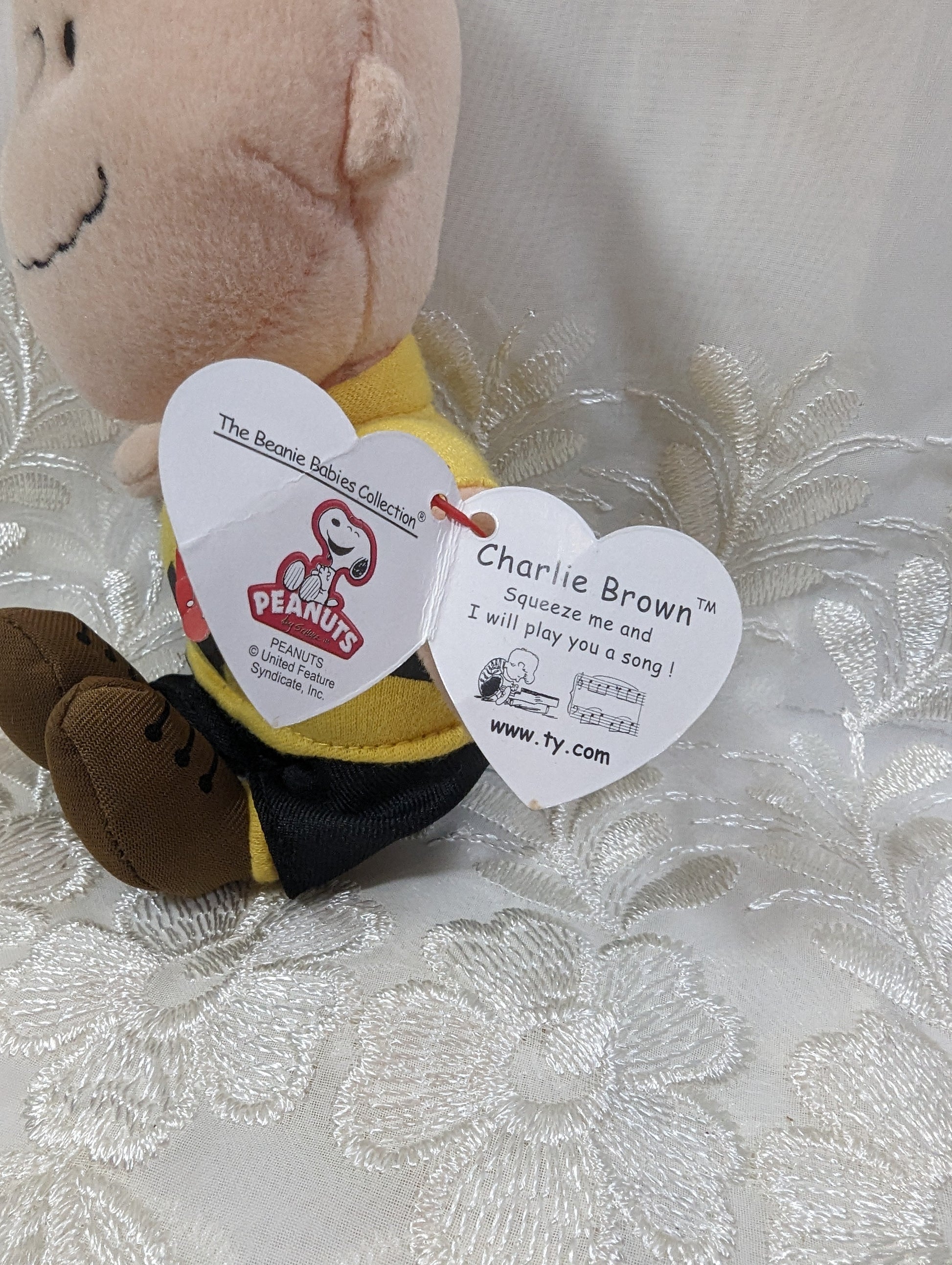 Ty Beanie Baby - Charlie Brown From The Peanuts (7in) Creased Tag, No Sound - Vintage Beanies Canada
