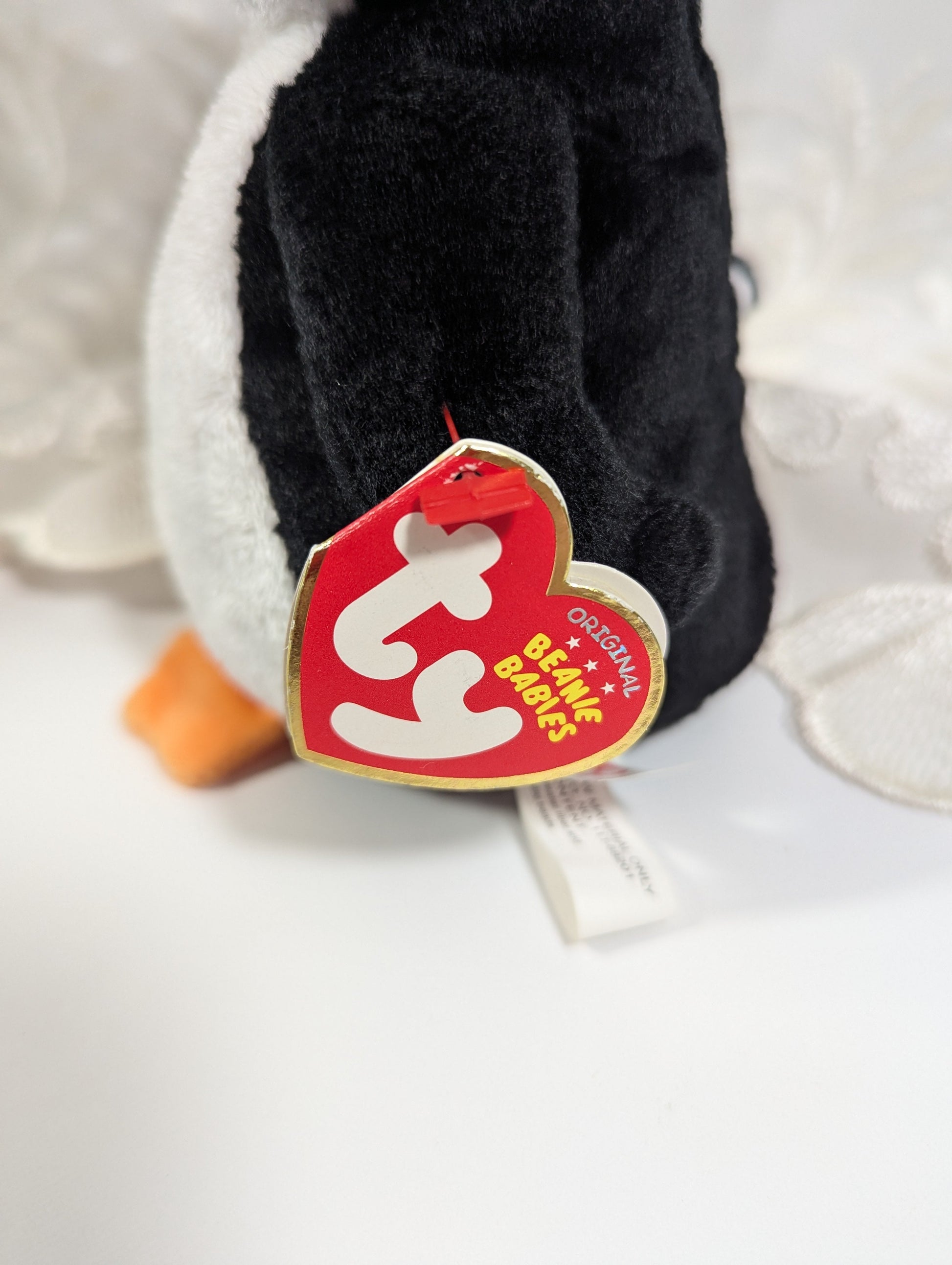 Ty Beanie Baby - Chills The Penguin (6in) - Vintage Beanies Canada