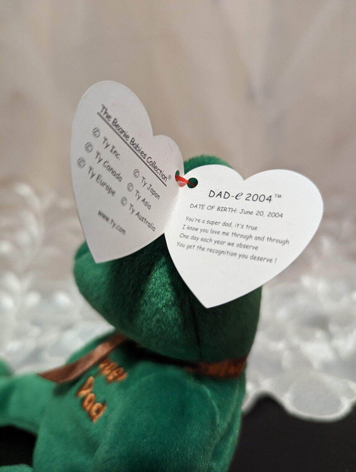 Ty Beanie Baby - Dad-e 2004 The Green Super Dad Father's Day Bear (8.5in) - Vintage Beanies Canada