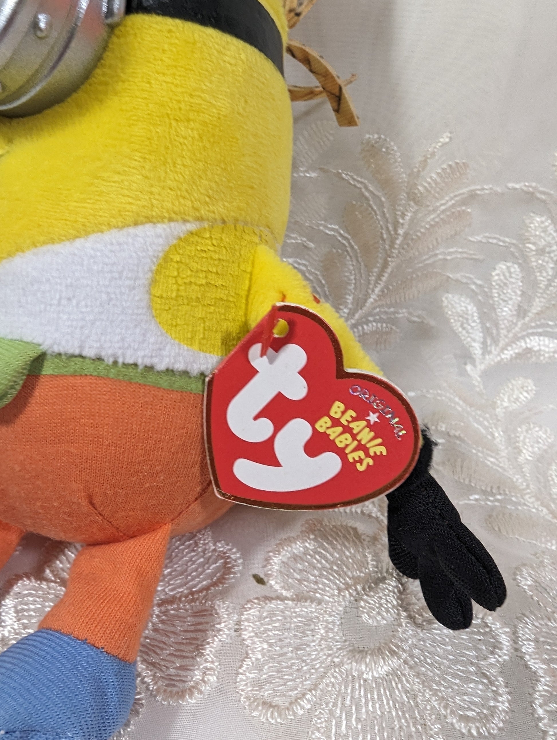 Ty Beanie Baby - Dave The Minion From Despicable Me 3 (8in) Near Mint Tag - Vintage Beanies Canada