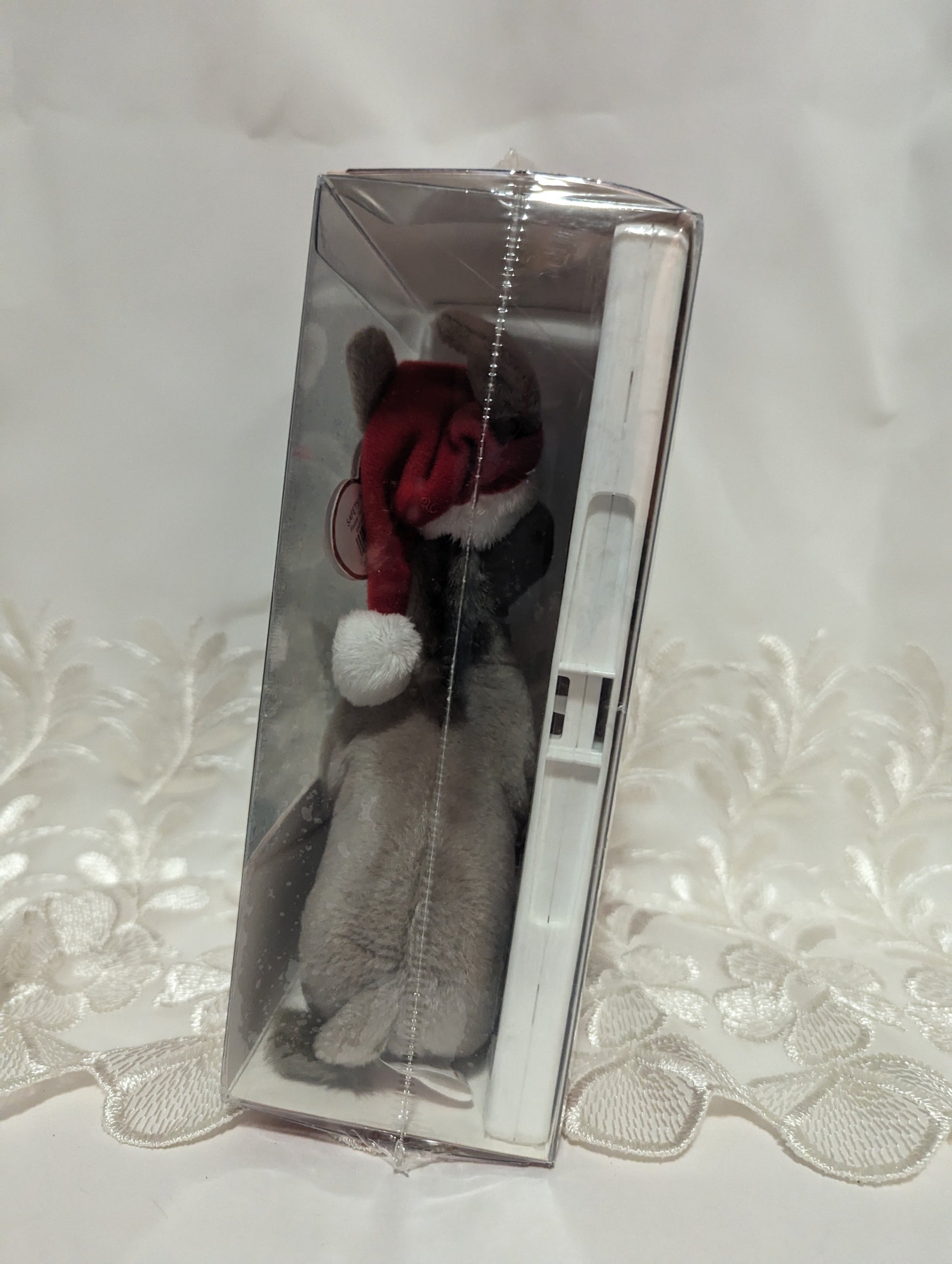 Ty Beanie Baby Donkey + Shrek The Halls DVD Set - BNIB *Very Rare* - Vintage Beanies Canada
