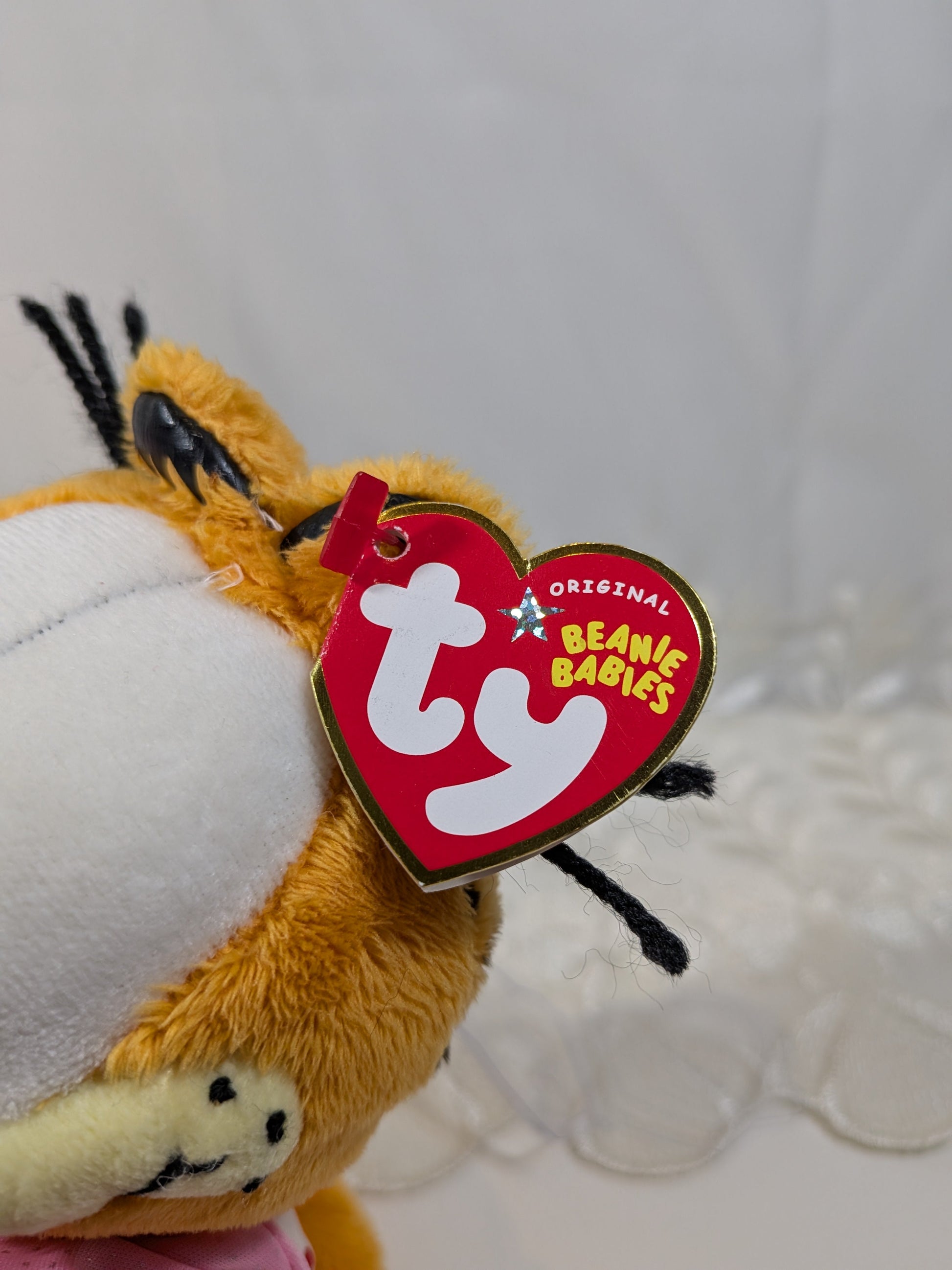 Ty Beanie Baby - Goodnight Garfield The Cat In Pajamas Holding Pooky The Bear (9in) - Vintage Beanies Canada