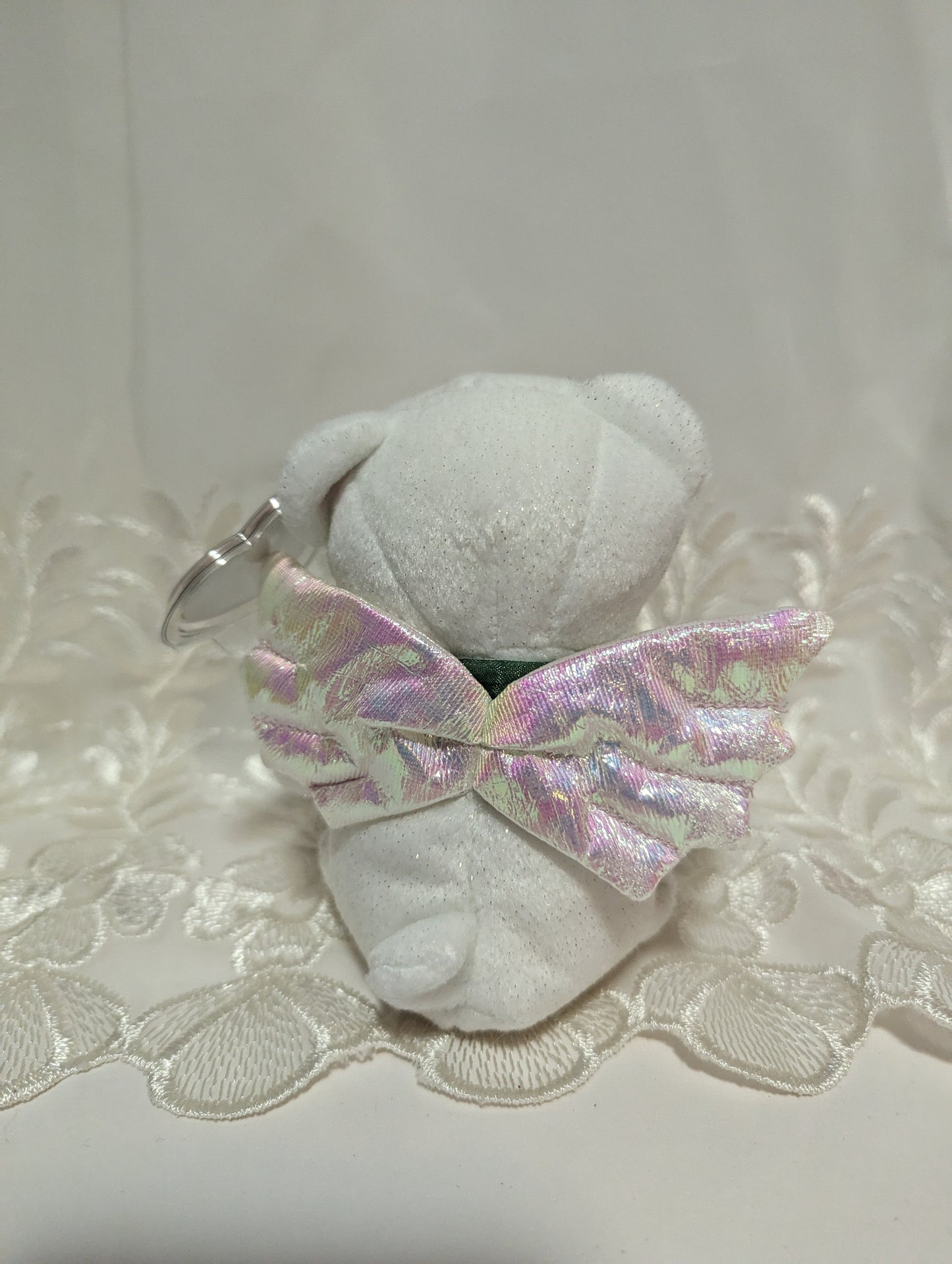 Ty Beanie Baby - Hark The White Angel Christmas Bear (7in) - Vintage Beanies Canada