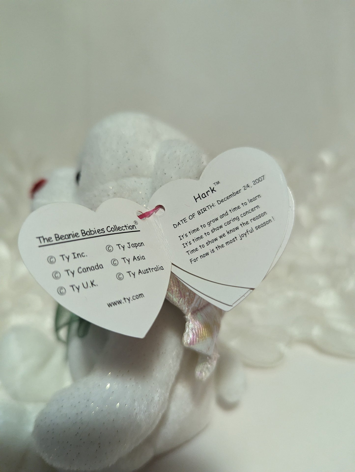 Ty Beanie Baby - Hark The White Angel Christmas Bear (7in) - Vintage Beanies Canada