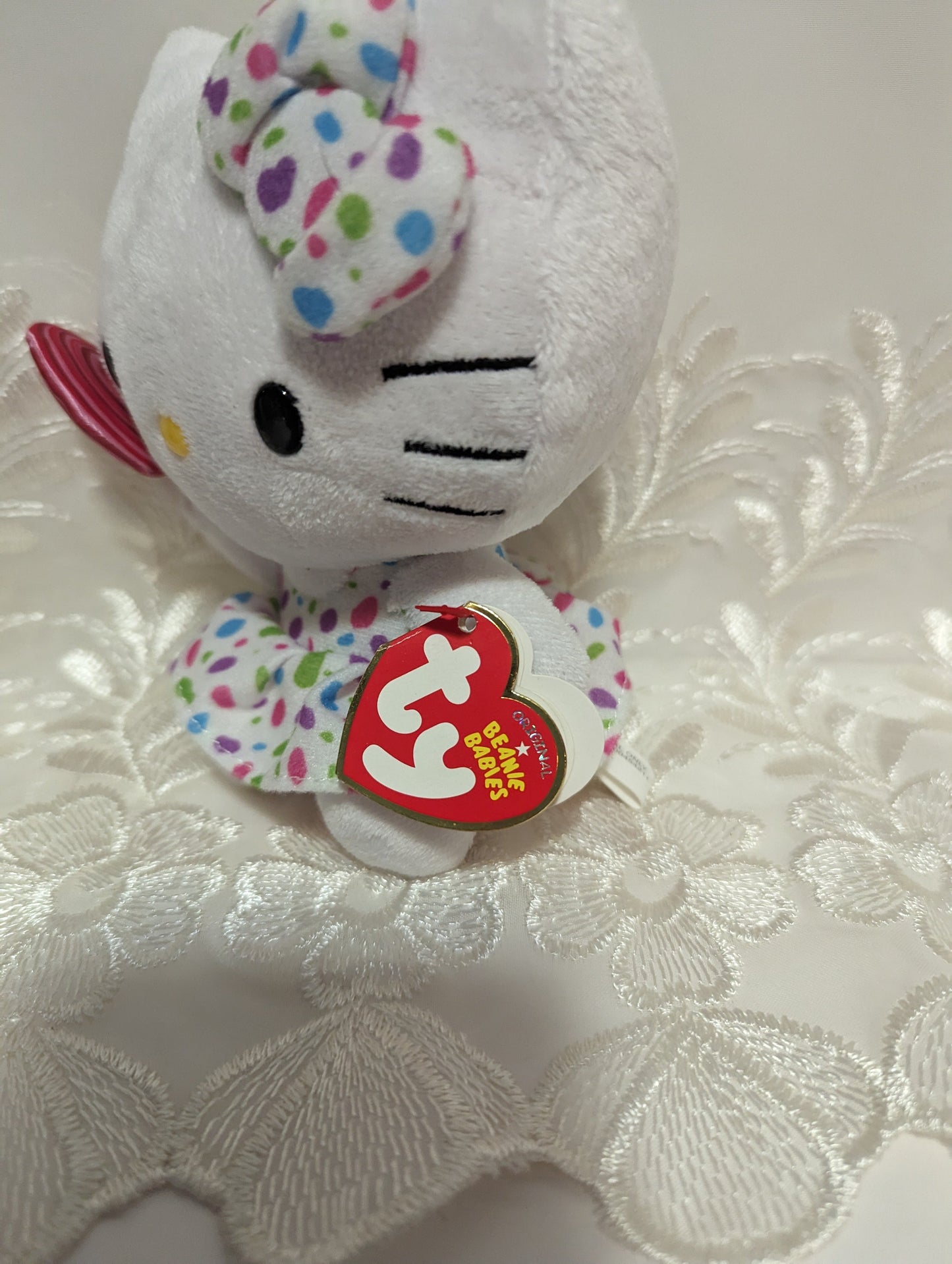 TY Beanie Baby - Hello Kitty In Polkadot Dress Holding Lollipop (6in) - Vintage Beanies Canada
