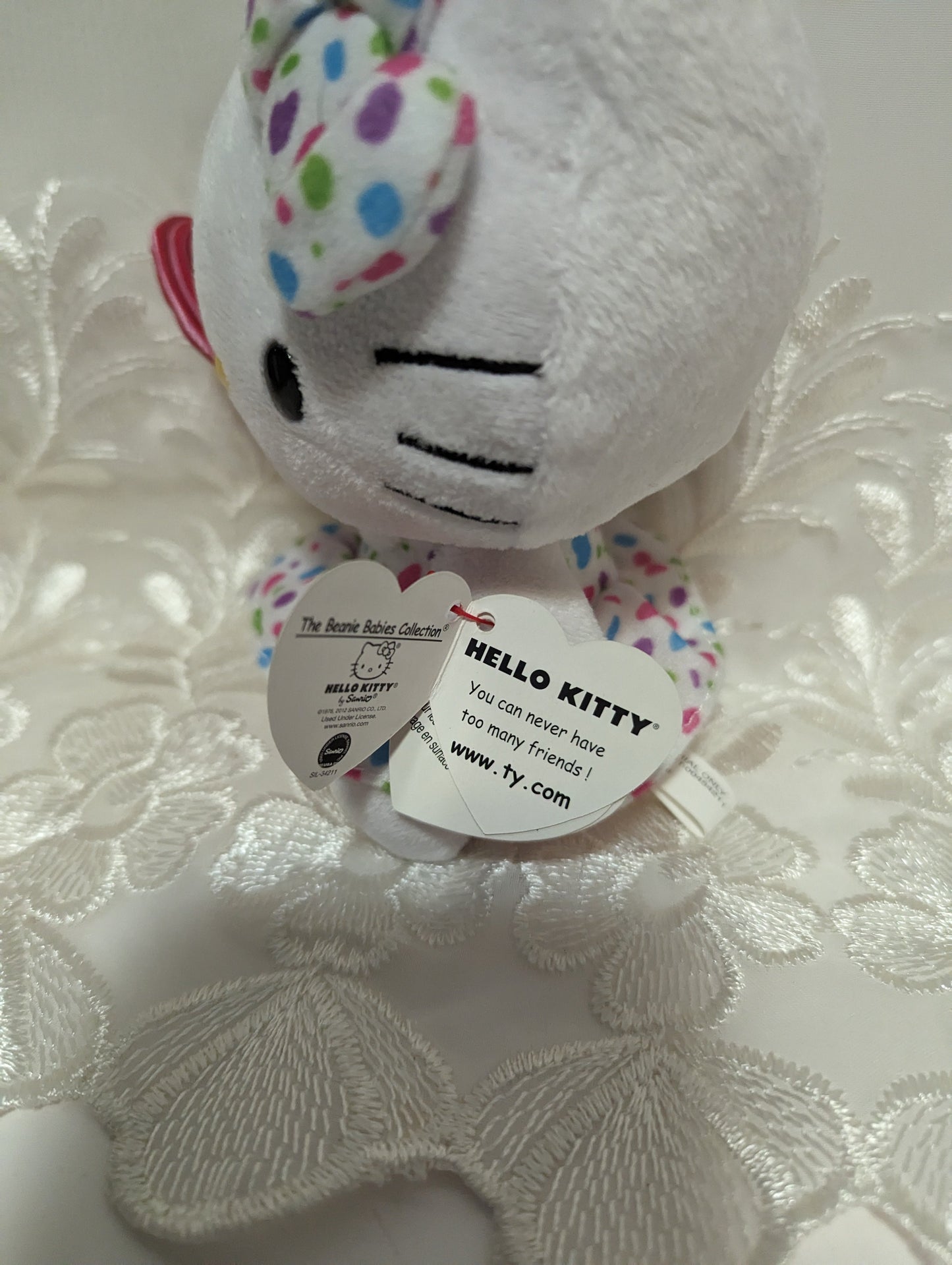 TY Beanie Baby - Hello Kitty In Polkadot Dress Holding Lollipop (6in) - Vintage Beanies Canada