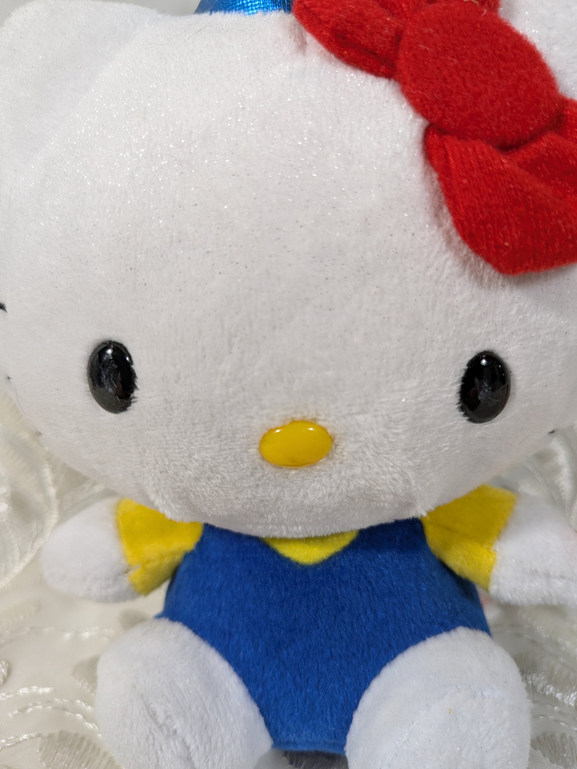 Ty Beanie Baby - Hello Kitty with Birthday Hat (6in) - Vintage Beanies Canada