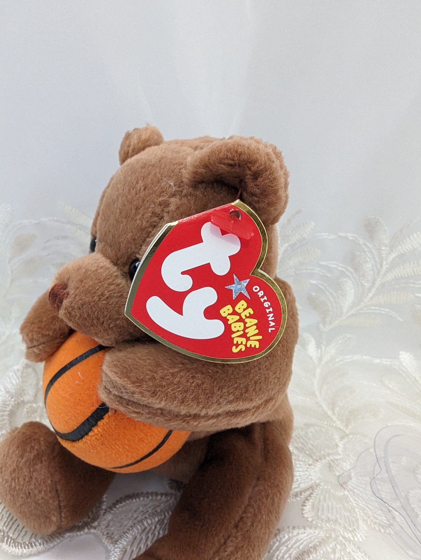 Ty Beanie Baby - Hoops The Basketball Bear (6in) - Vintage Beanies Canada