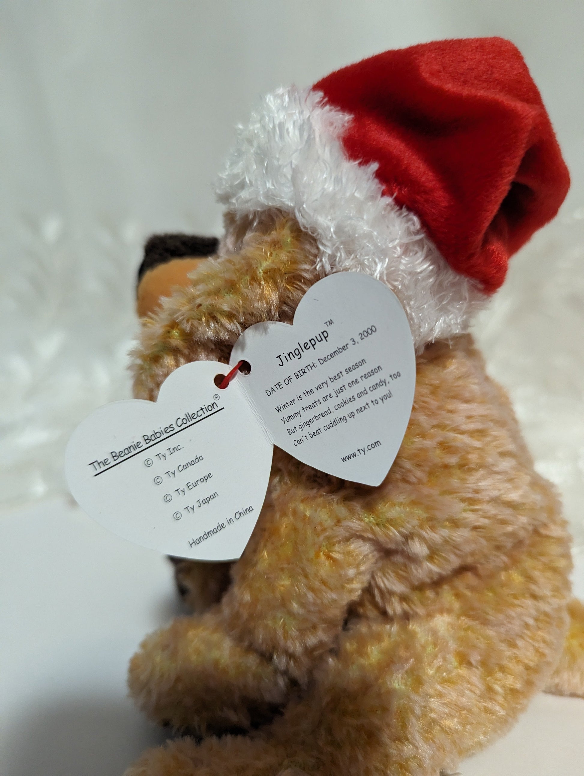 Ty Beanie Baby - Jinglepup The Christmas Dog (6in) Canada Version - Vintage Beanies Canada