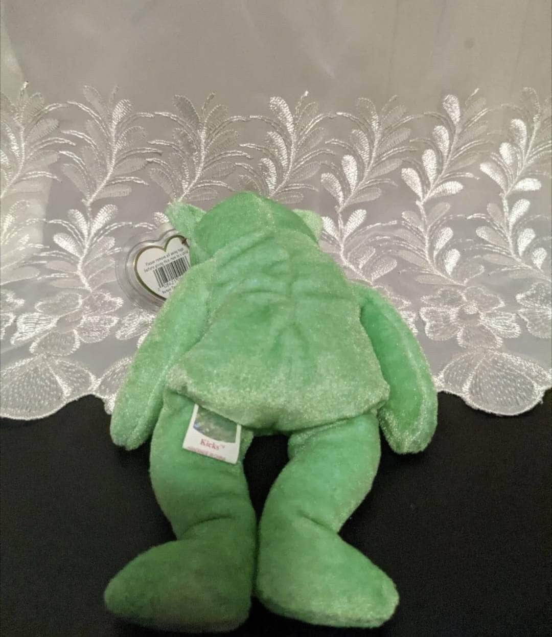 Ty Beanie baby - Kicks The Green Soccer Bear (8.5in) - Vintage Beanies Canada