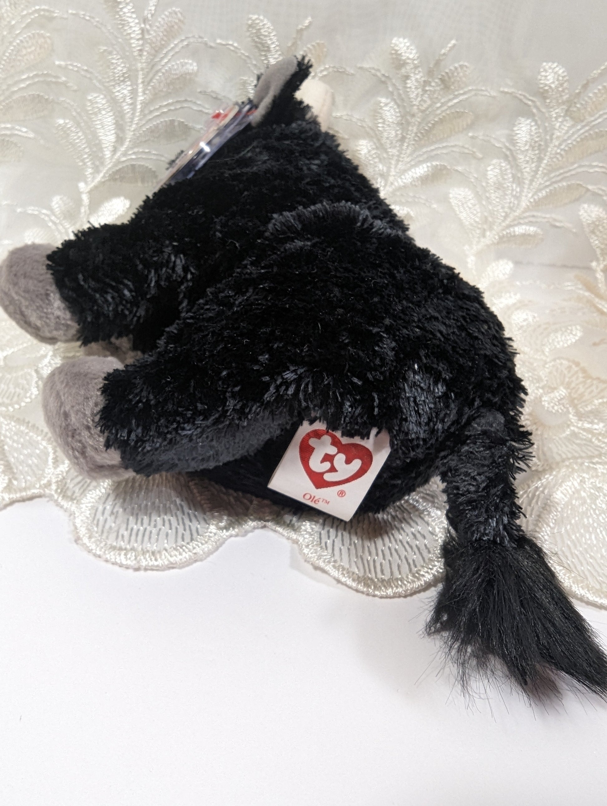 Ty Beanie Baby - Ole the Bull (6 in) Spain Exclusive *Rare* - Vintage Beanies Canada