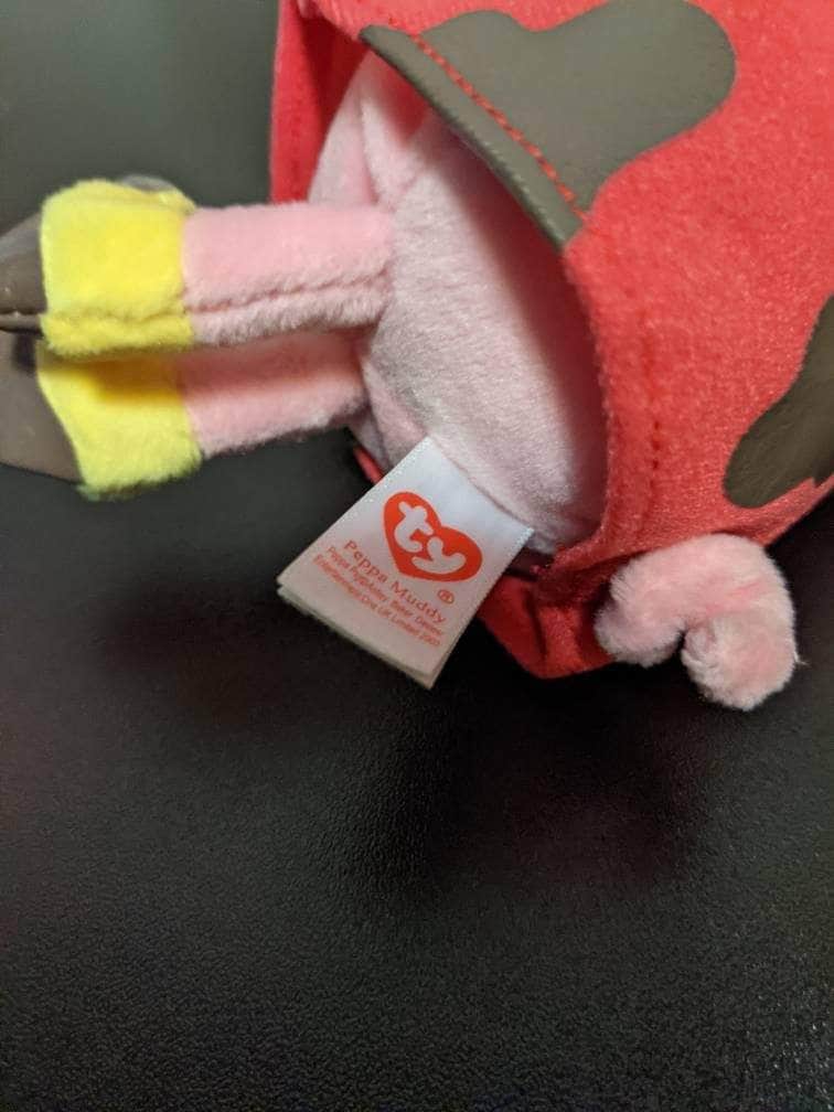 Ty Beanie Baby - Peppa Pig Large Version And Muddy Version Lot (Sold as set) No Hang Tags - Vintage Beanies Canada