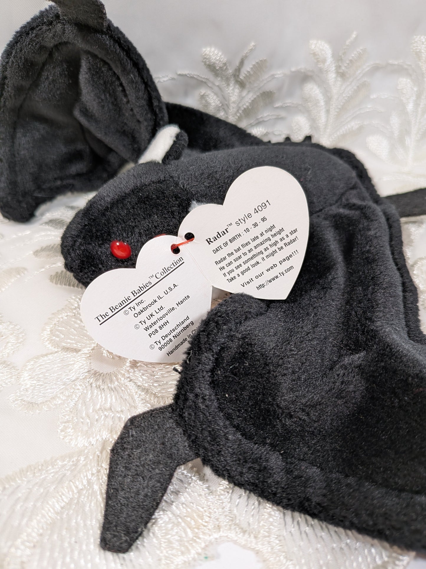 Ty Beanie Baby - Radar The Black Bat - Near Mint (10.5in) - Vintage Beanies Canada