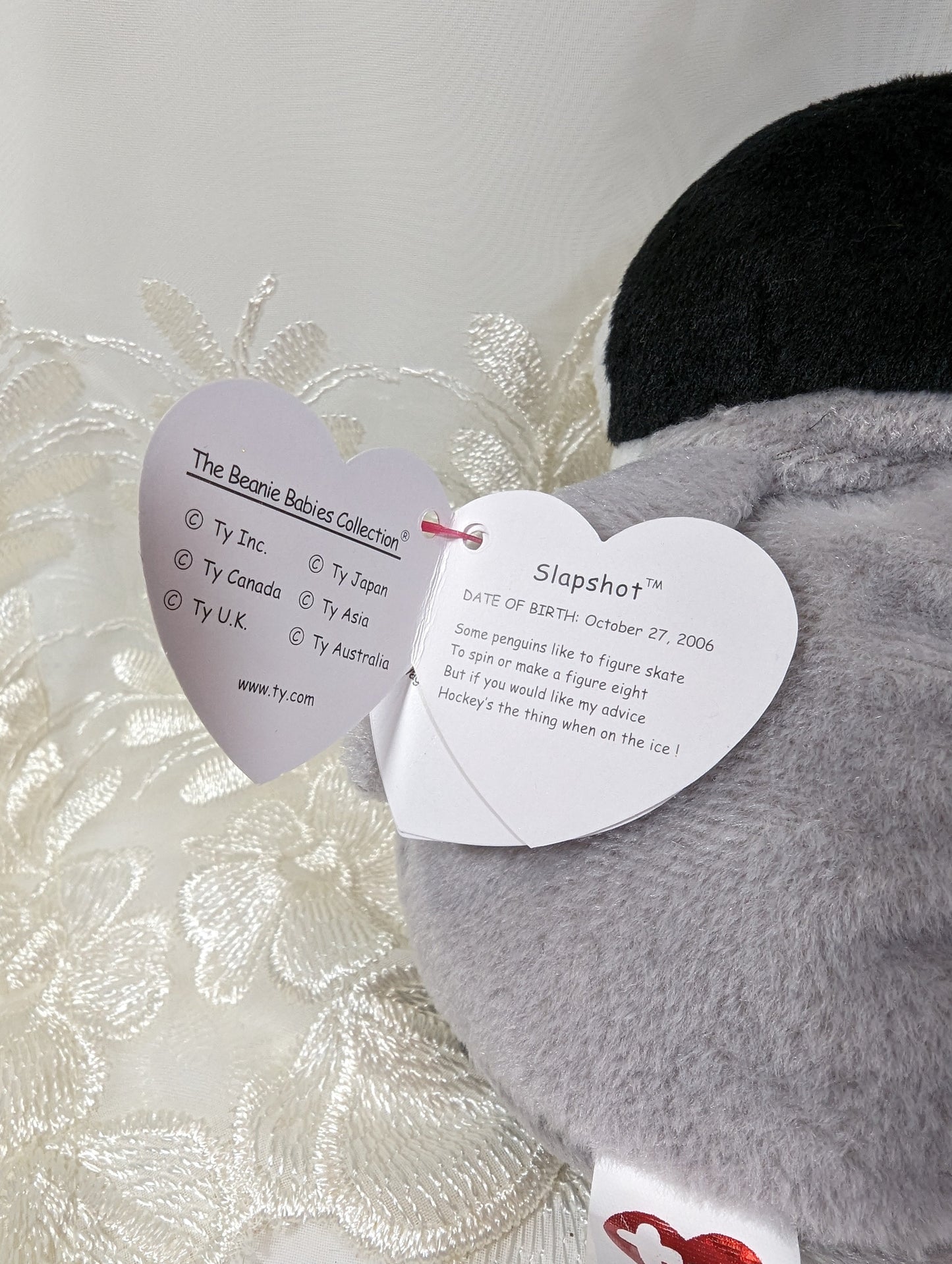 Ty Beanie Baby - Slapshot The Penguin (5 in) - Vintage Beanies Canada