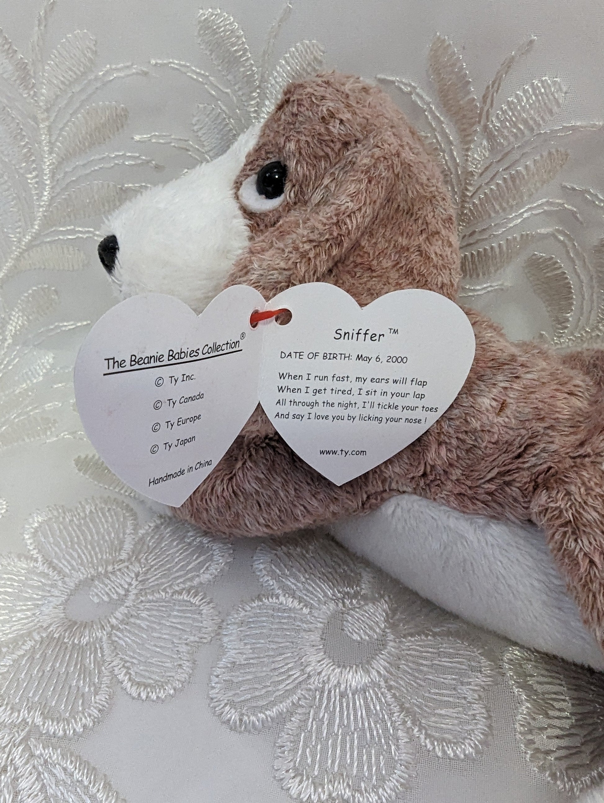 Ty Beanie Baby - Sniffer The Beagle Dog (7in) - Vintage Beanies Canada
