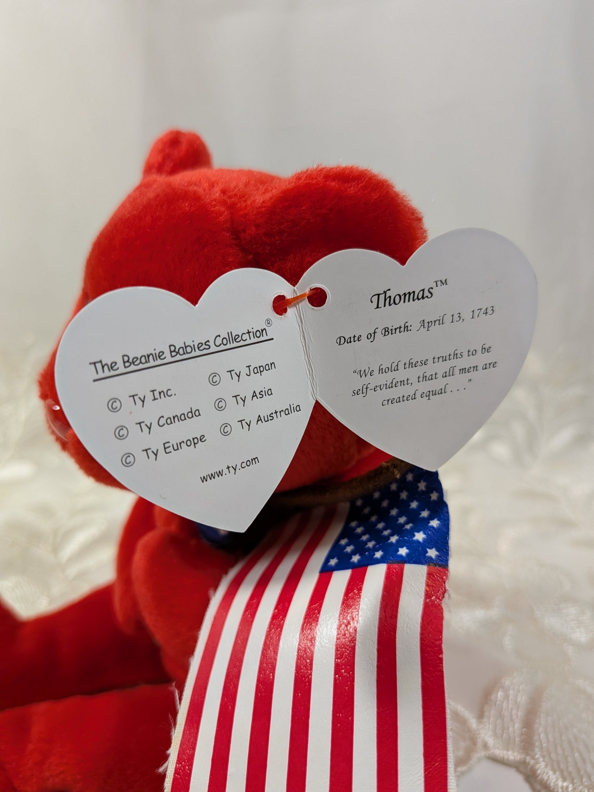Ty Beanie Baby - Thomas the bear holding USA flag (8.5 in) - Vintage Beanies Canada