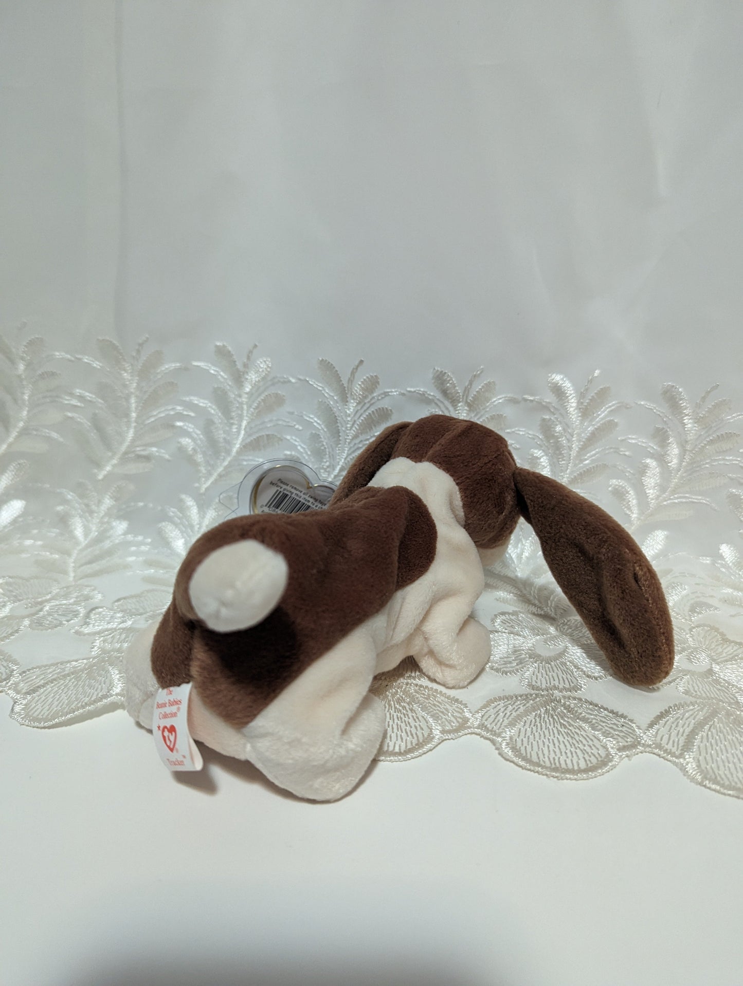 Ty Beanie Baby - Tracker The Basset Hound Dog (7in) - Vintage Beanies Canada