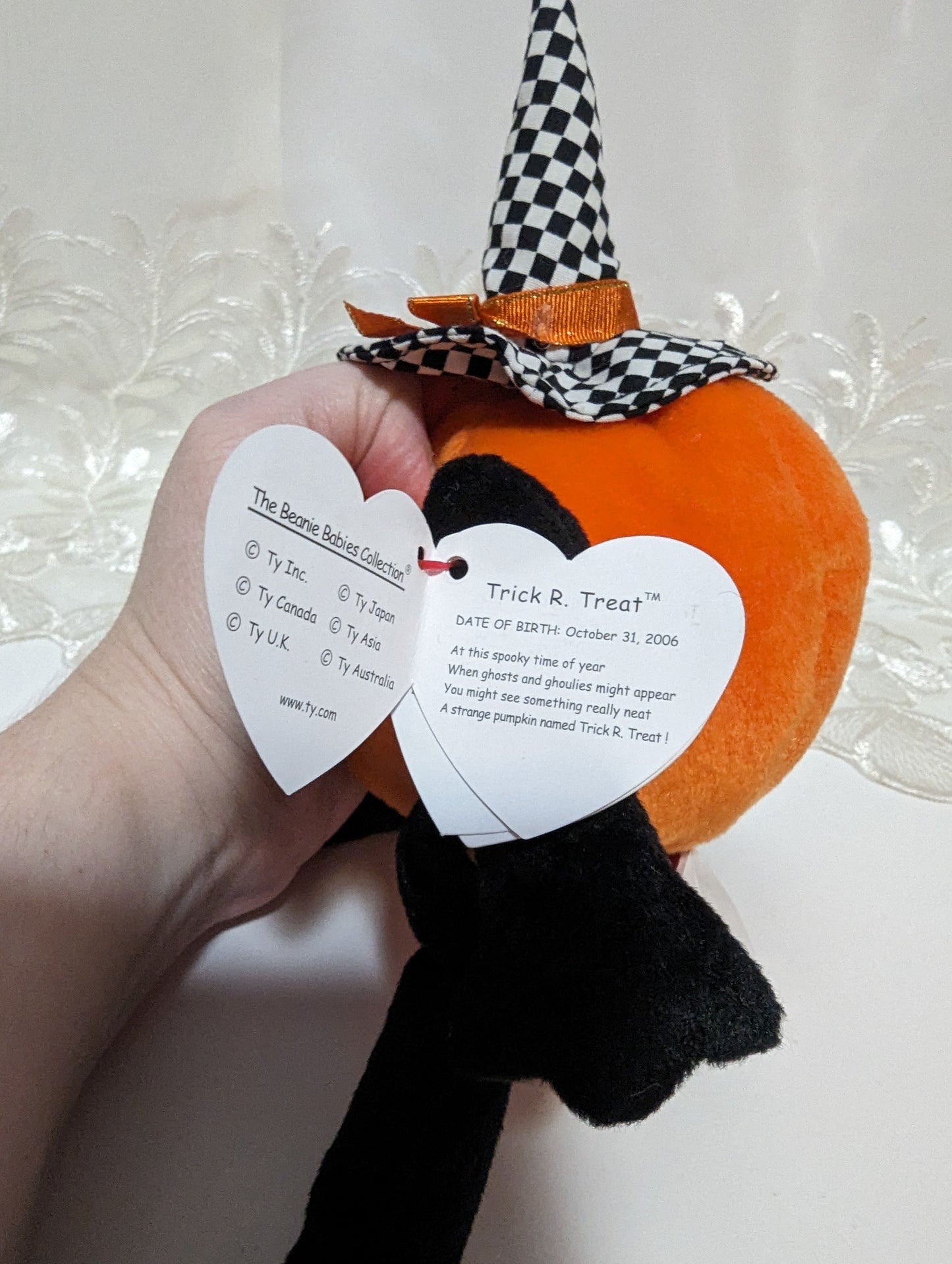 Ty Beanie Baby - Trick R. Treat The Halloween Pumpkin (6in) - Vintage Beanies Canada