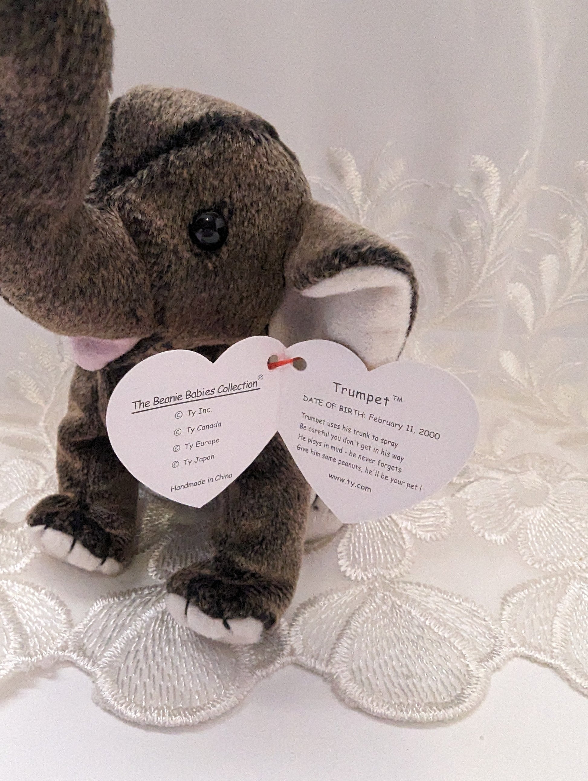 Ty Beanie Baby - Trumpet The Elephant (8in) - Vintage Beanies Canada