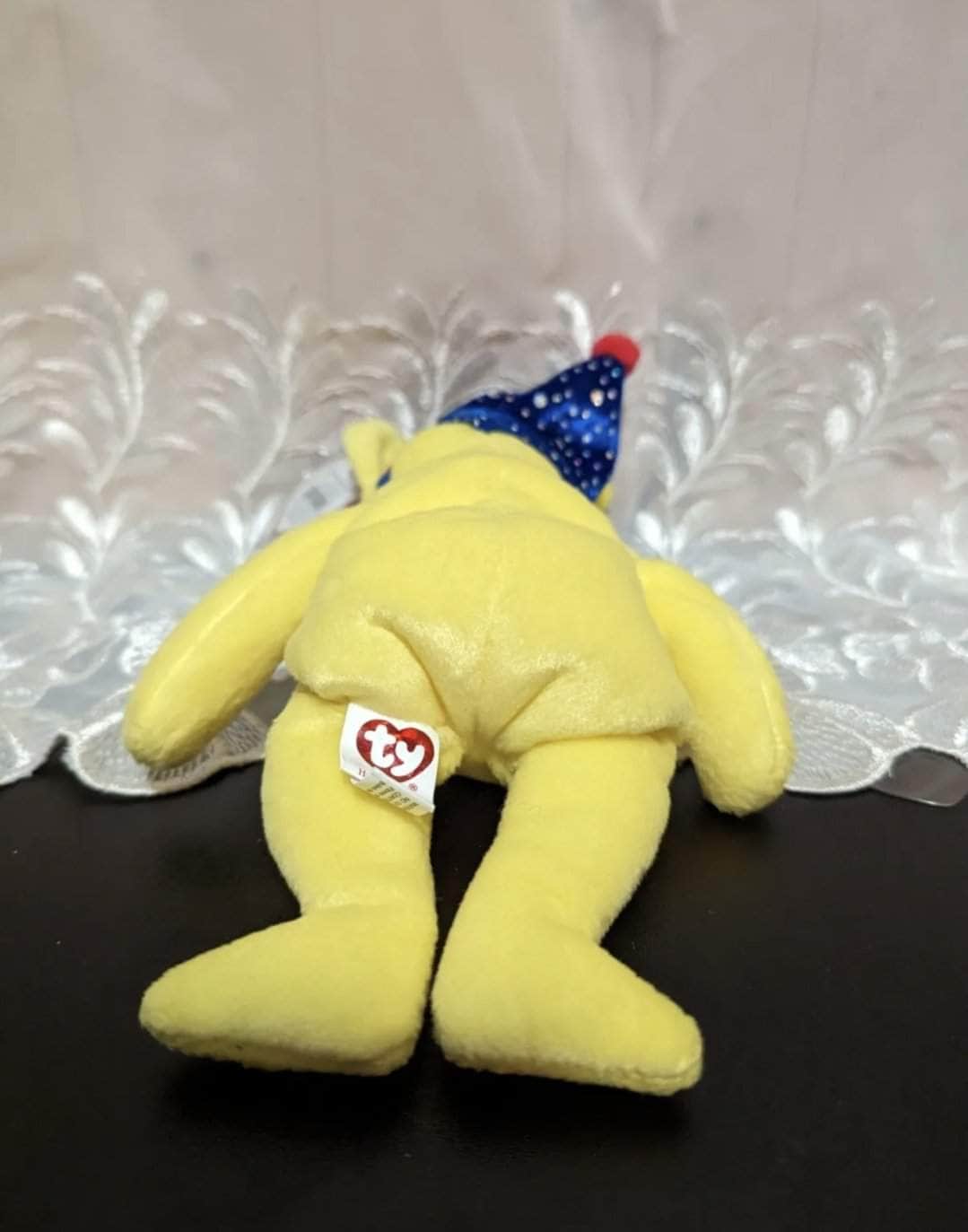 Ty Beanie Baby - Yellow Happy Birthday Bear With Crown (9in) - Vintage Beanies Canada