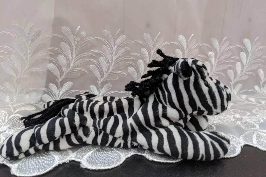 Ty Beanie Baby - Ziggy The Zebra (8in) - Vintage Beanies Canada