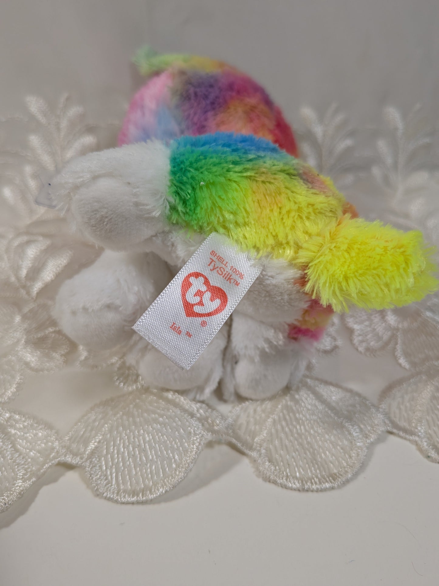 Ty Beanie Boo - Isla The Rainbow Dog - Claire's Exclusive (6in) Near Mint - Vintage Beanies Canada
