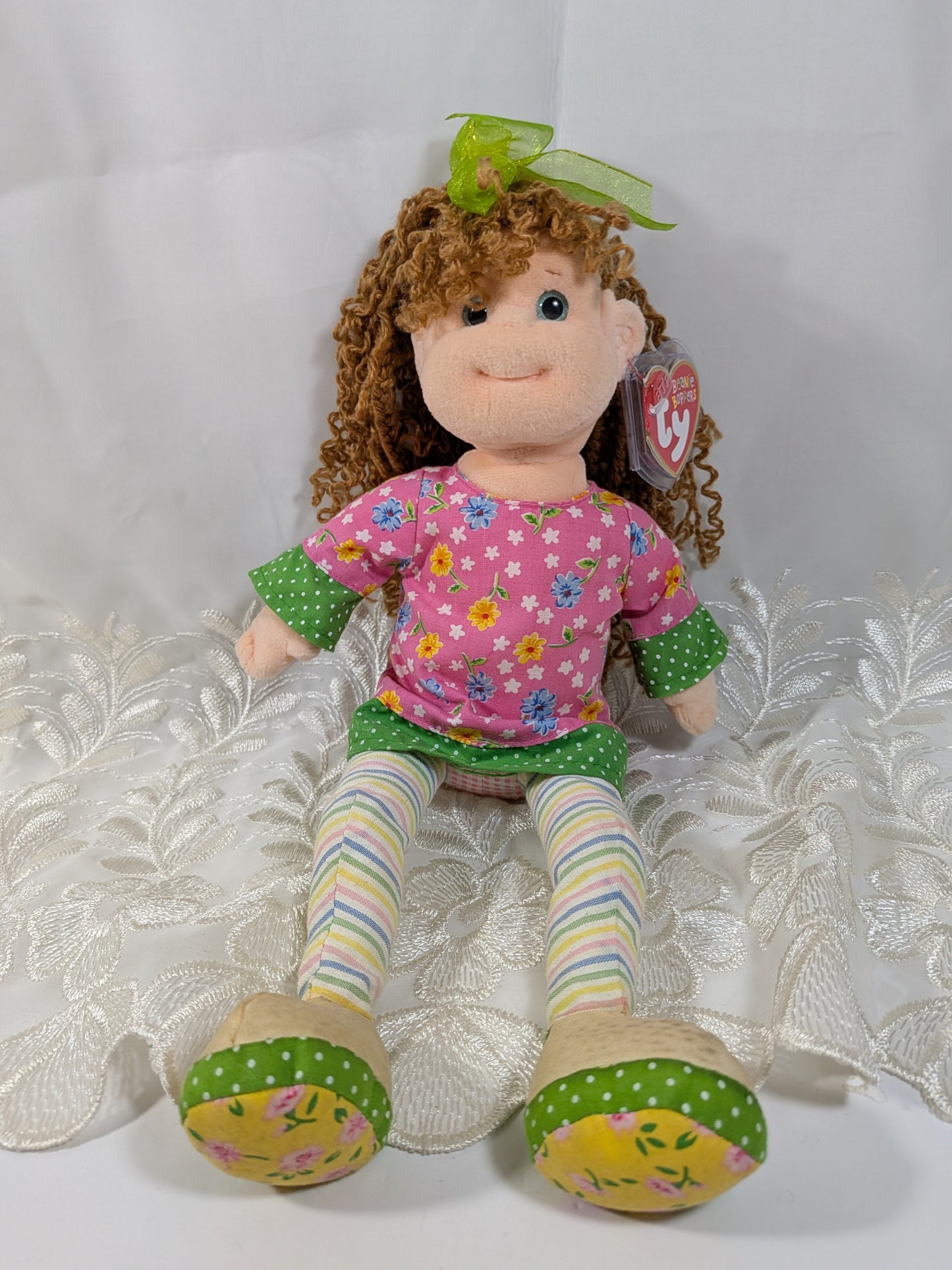 Ty Beanie Boppers - Huggable Holly The Girl Doll (12 in) - Vintage Beanies Canada