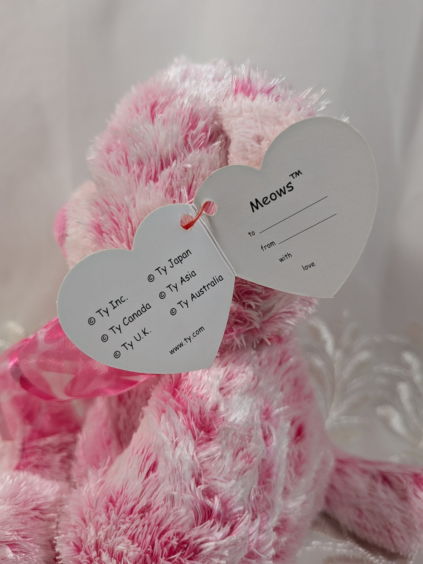 Ty Classic Collection - Meows the Adorable Pink Cat with Pink Bow (10 in) - Vintage Beanies Canada