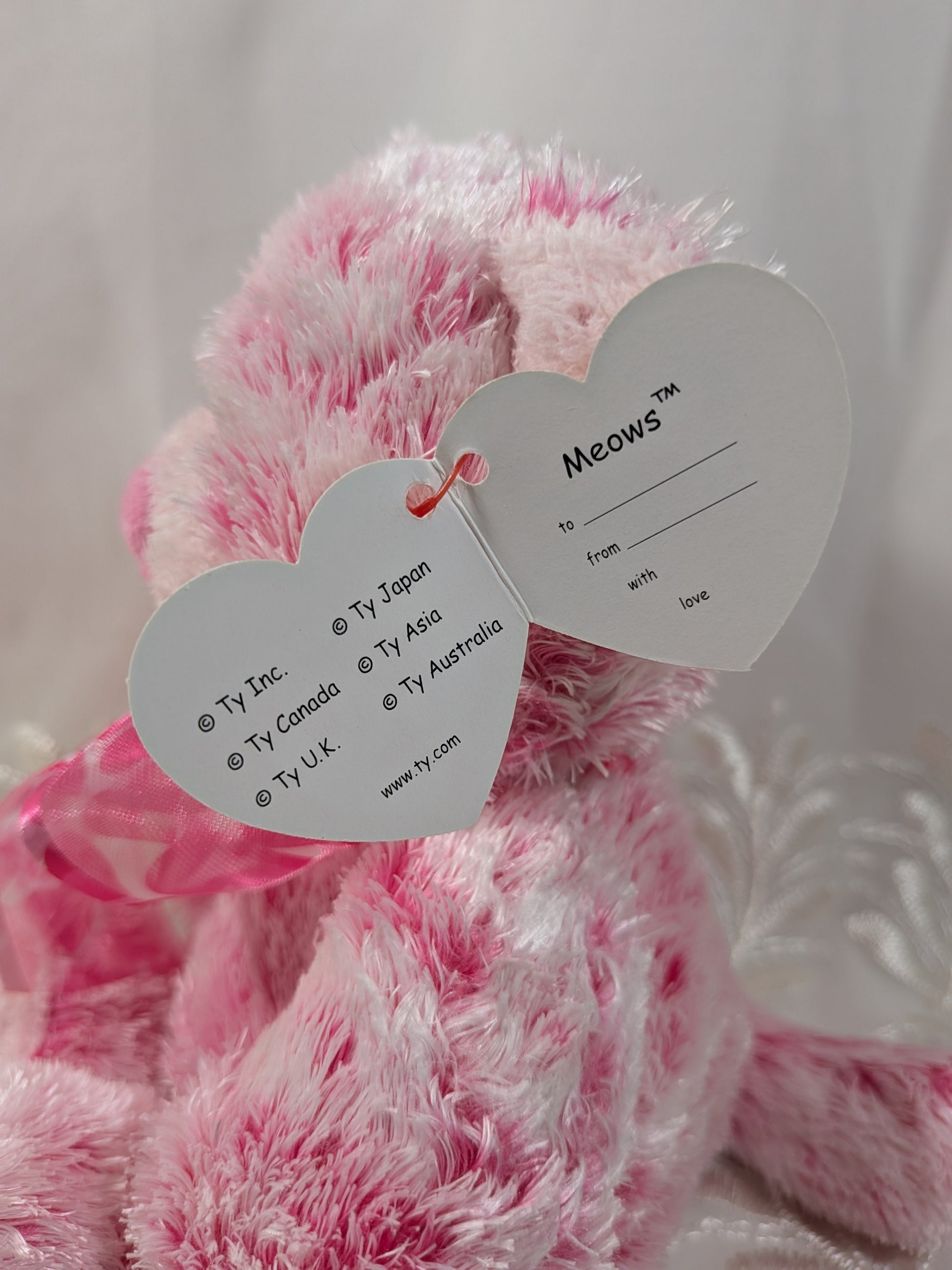 Ty Classic Collection - Meows the Adorable Pink Cat with Pink Bow (10 in) - Vintage Beanies Canada