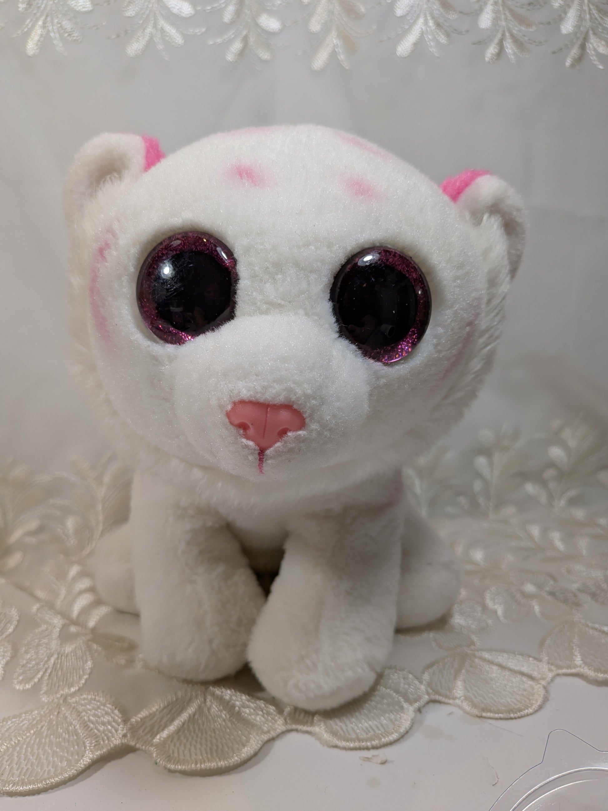 Ty Classic - Tabor the White Tiger (9.5in) no tag - Vintage Beanies Canada